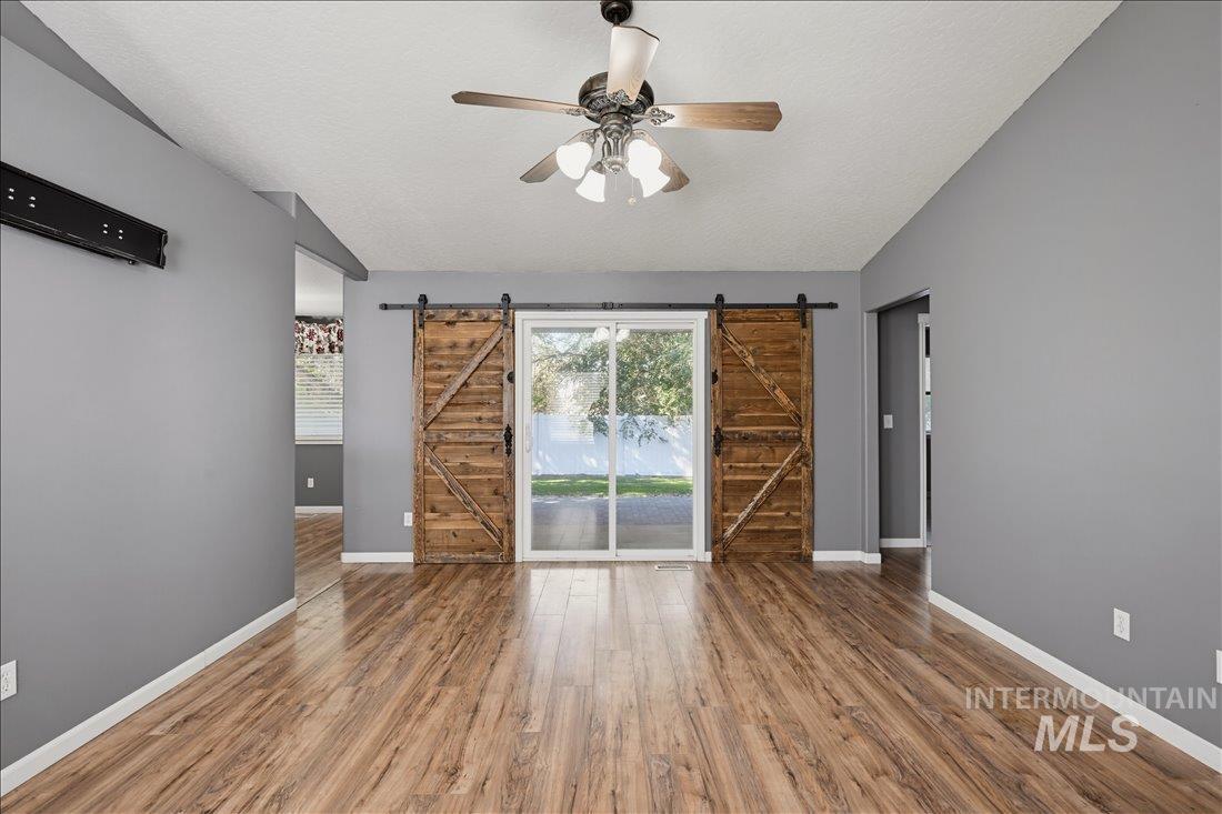 1622 Crest Ave. Property Photo 22