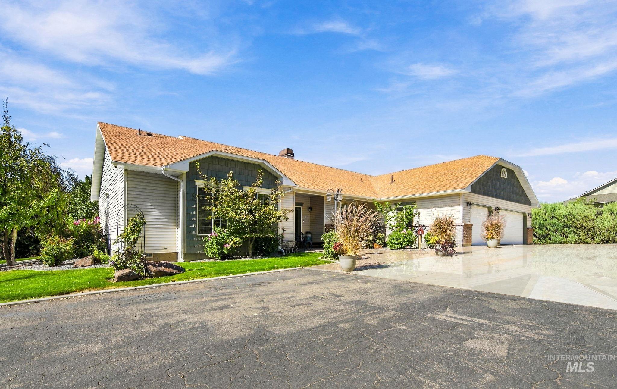 30 Mcginnis Drive Property Photo 1