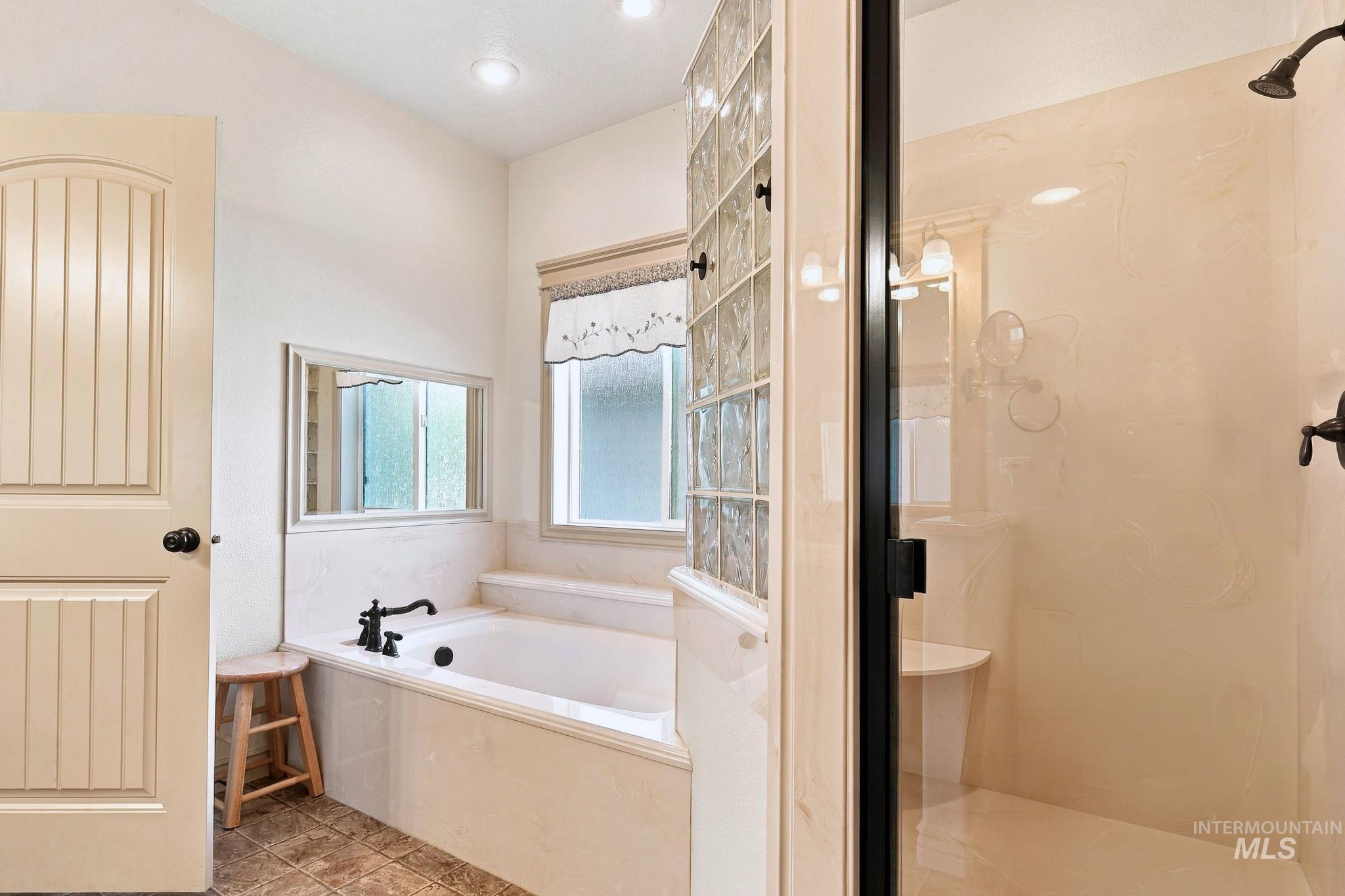 30 Mcginnis Drive Property Photo 21