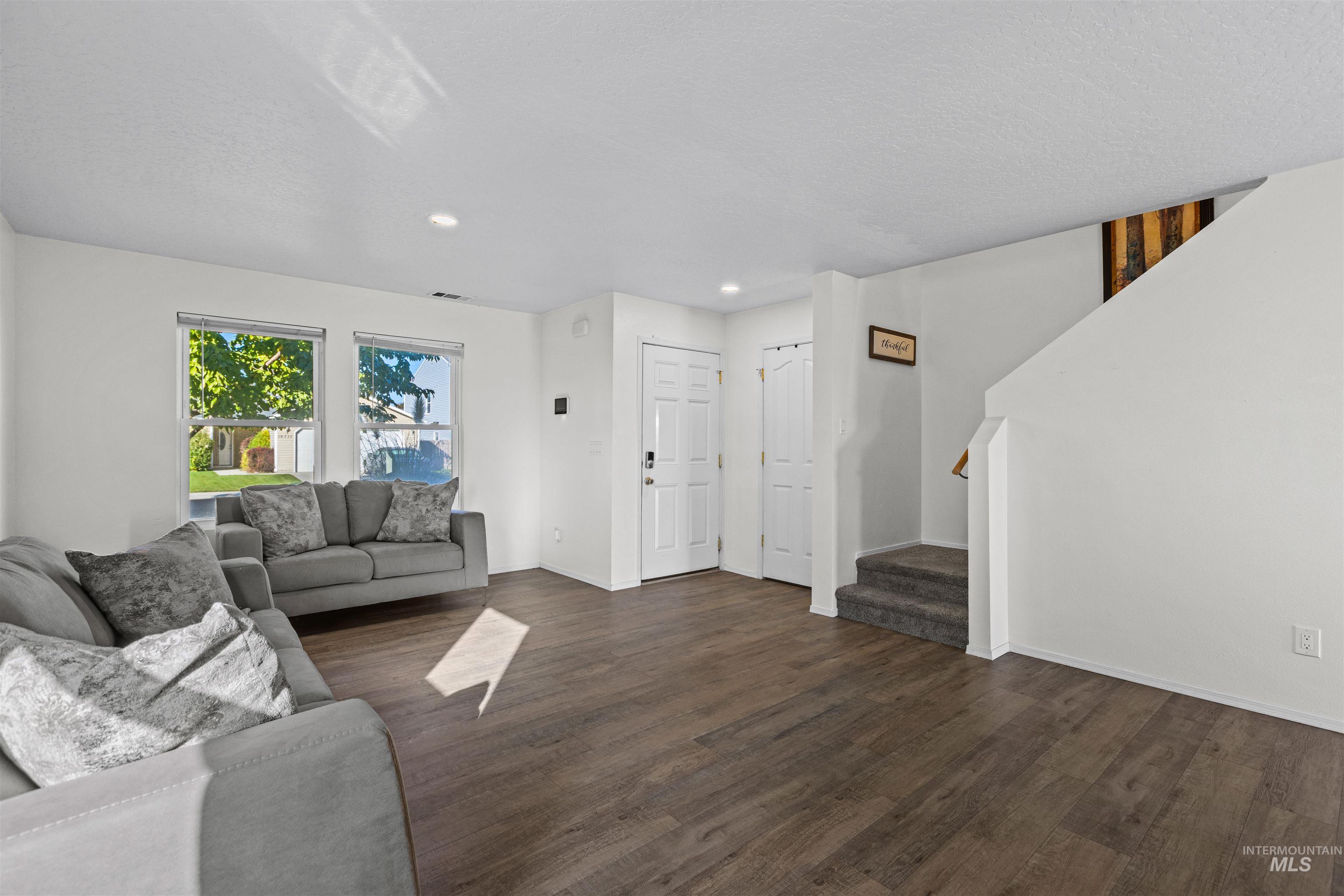 16712 Abram Ave Property Photo 7
