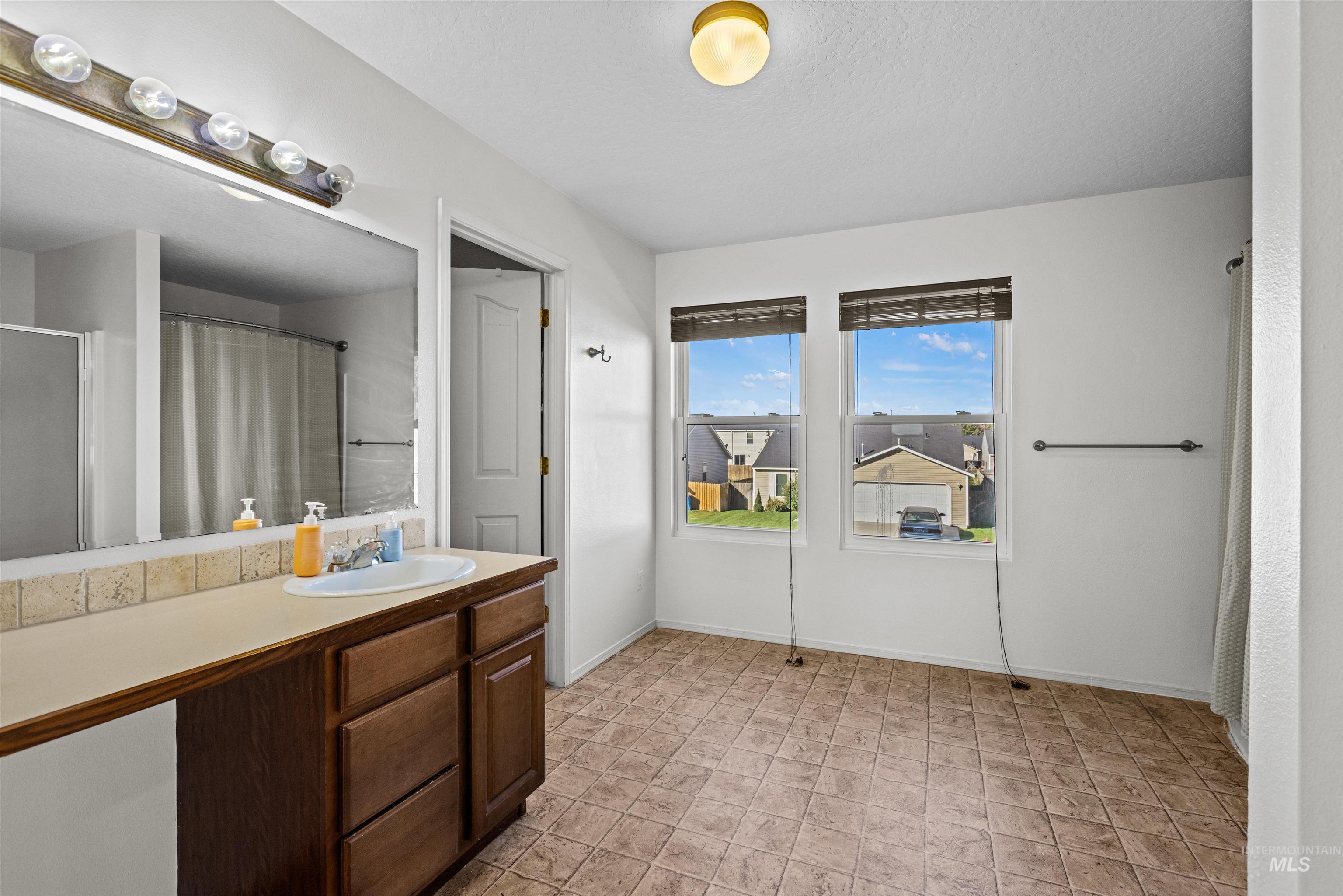 16712 Abram Ave Property Photo 24