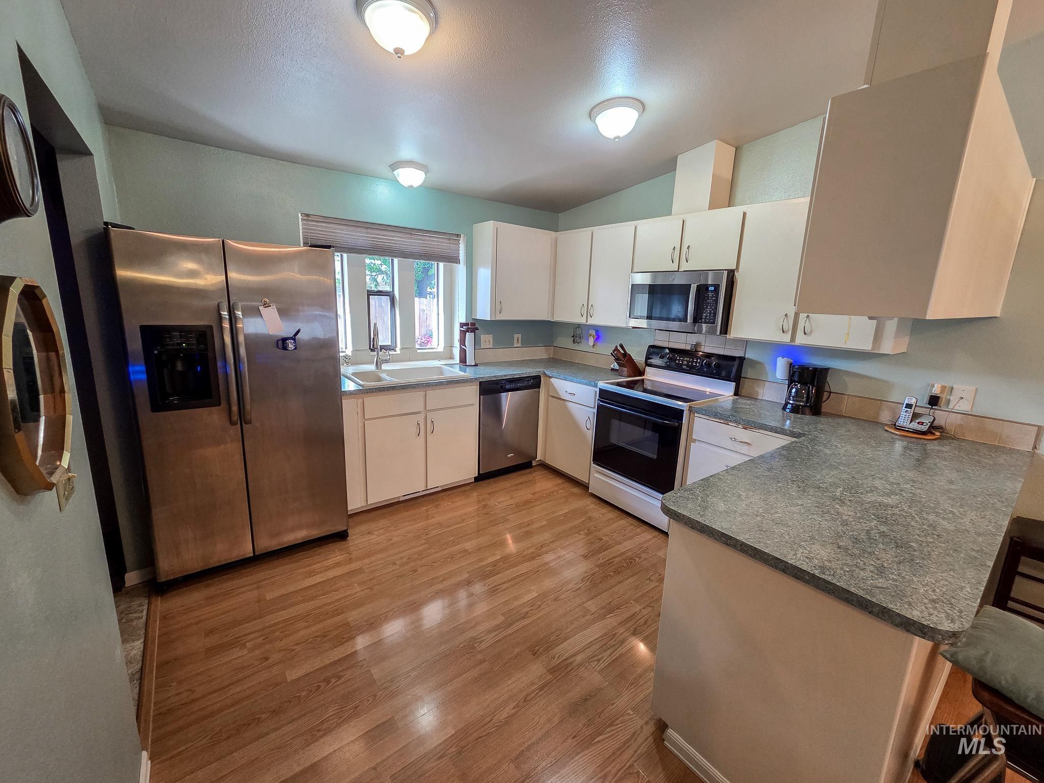 1320 19th Street Property Photo 5