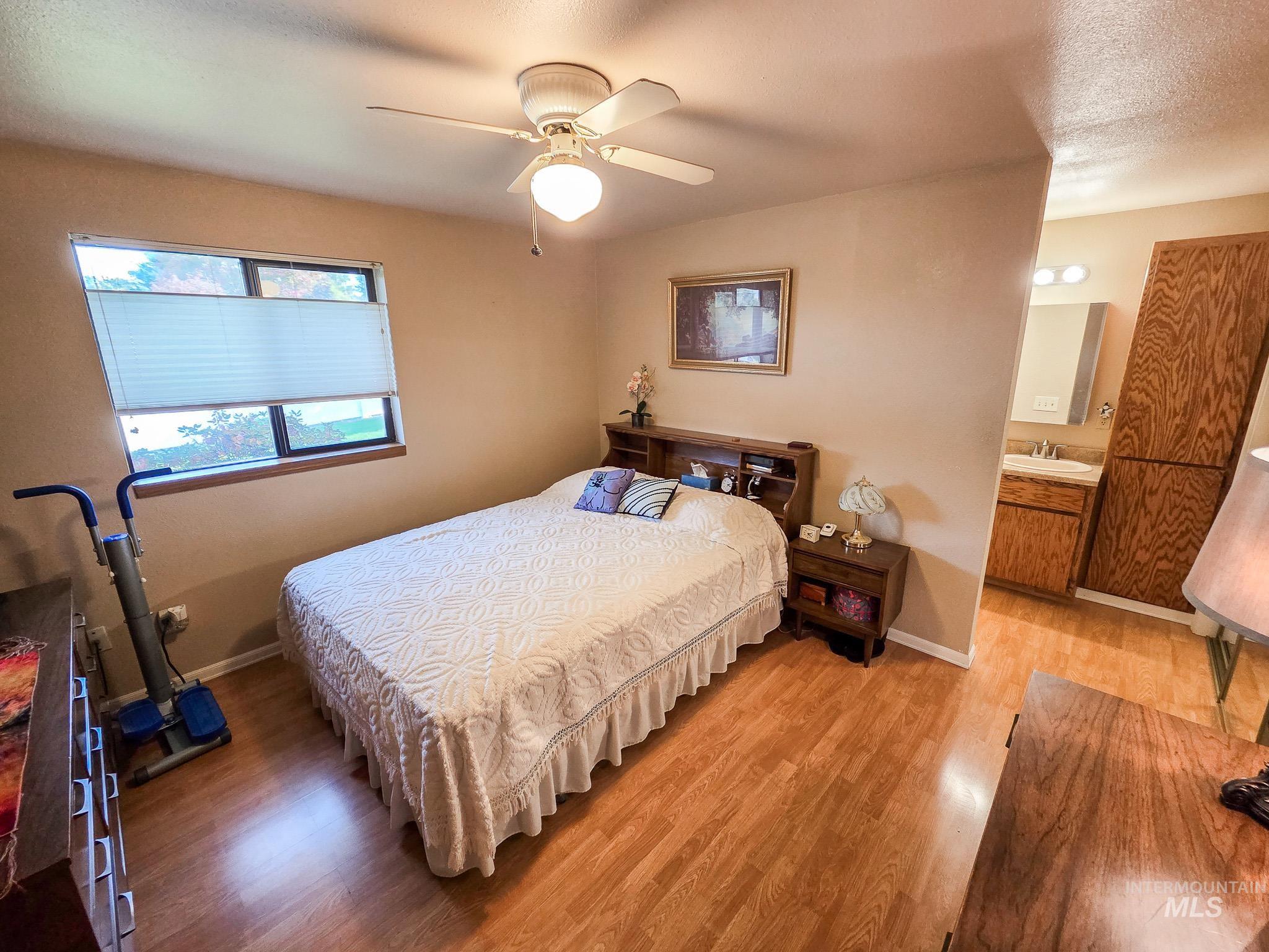 1320 19th Street Property Photo 7