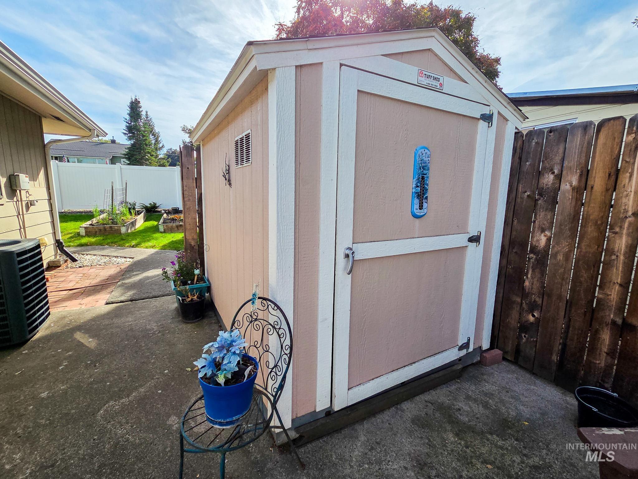 1320 19th Street Property Photo 13