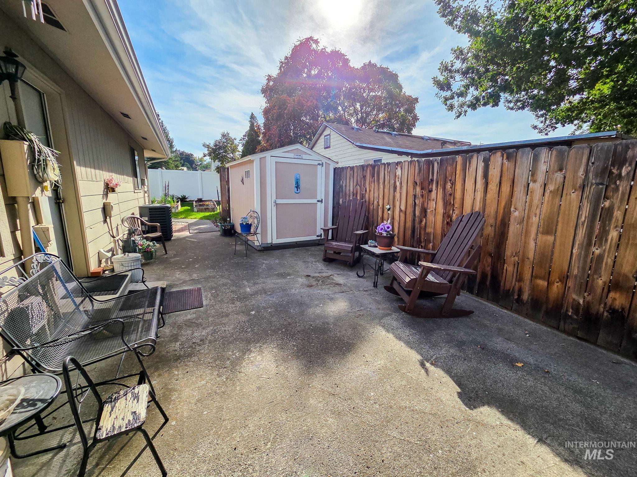 1320 19th Street Property Photo 14