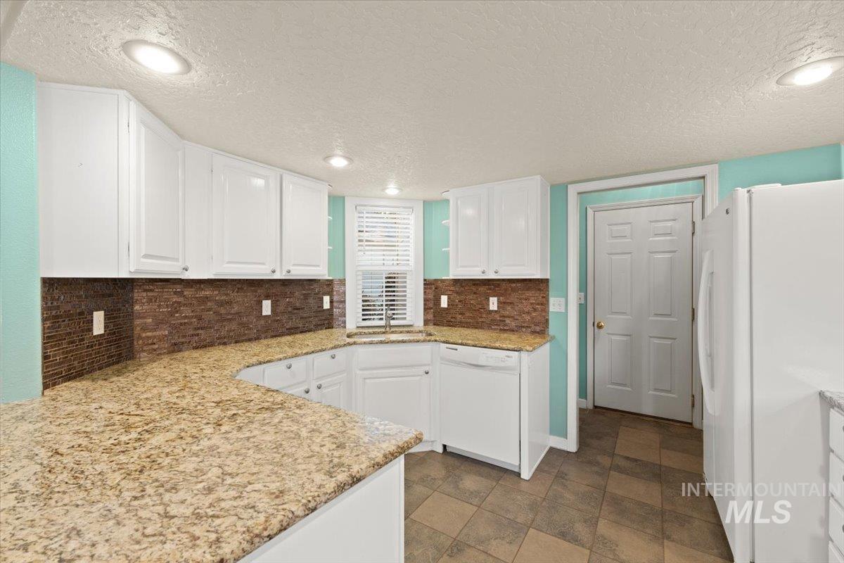 7864 W Holt Ct. Property Photo 13