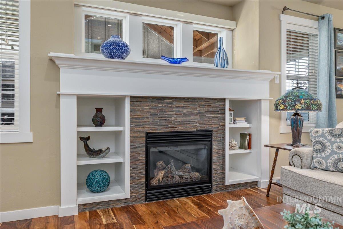 6633 Black Gold Street Property Photo 8