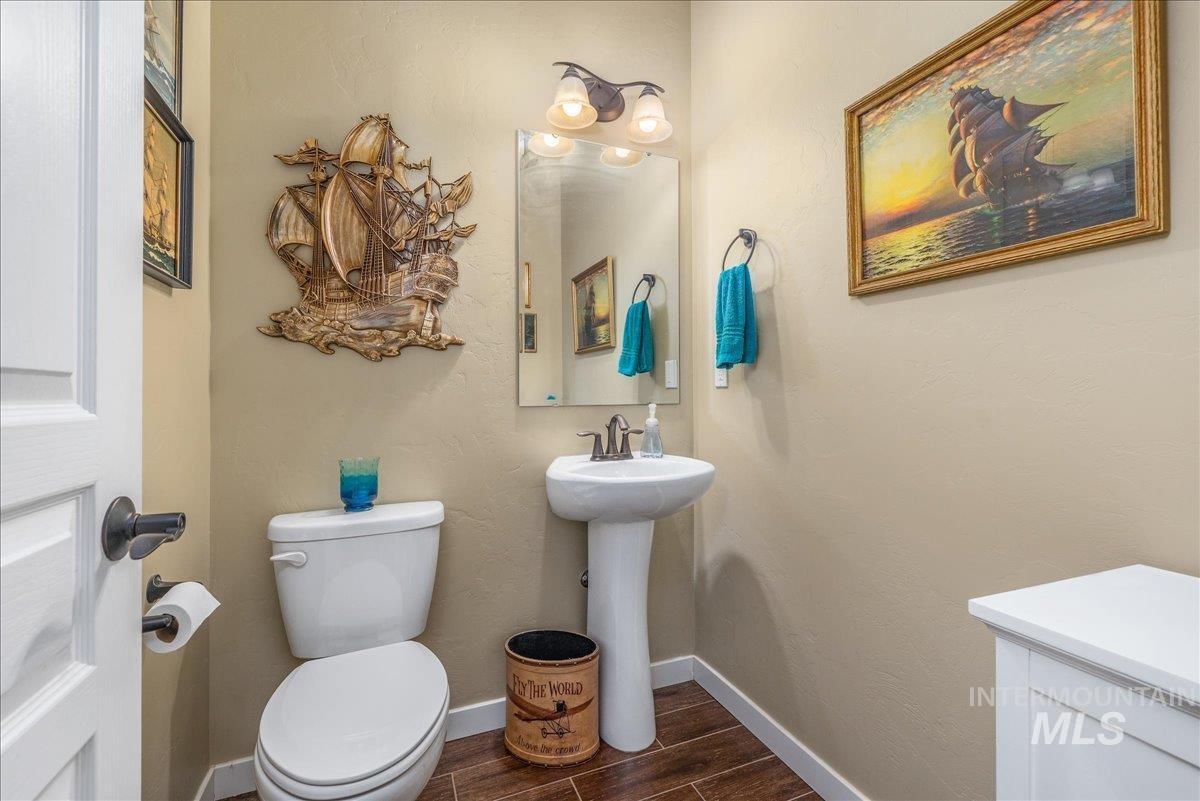6633 Black Gold Street Property Photo 17