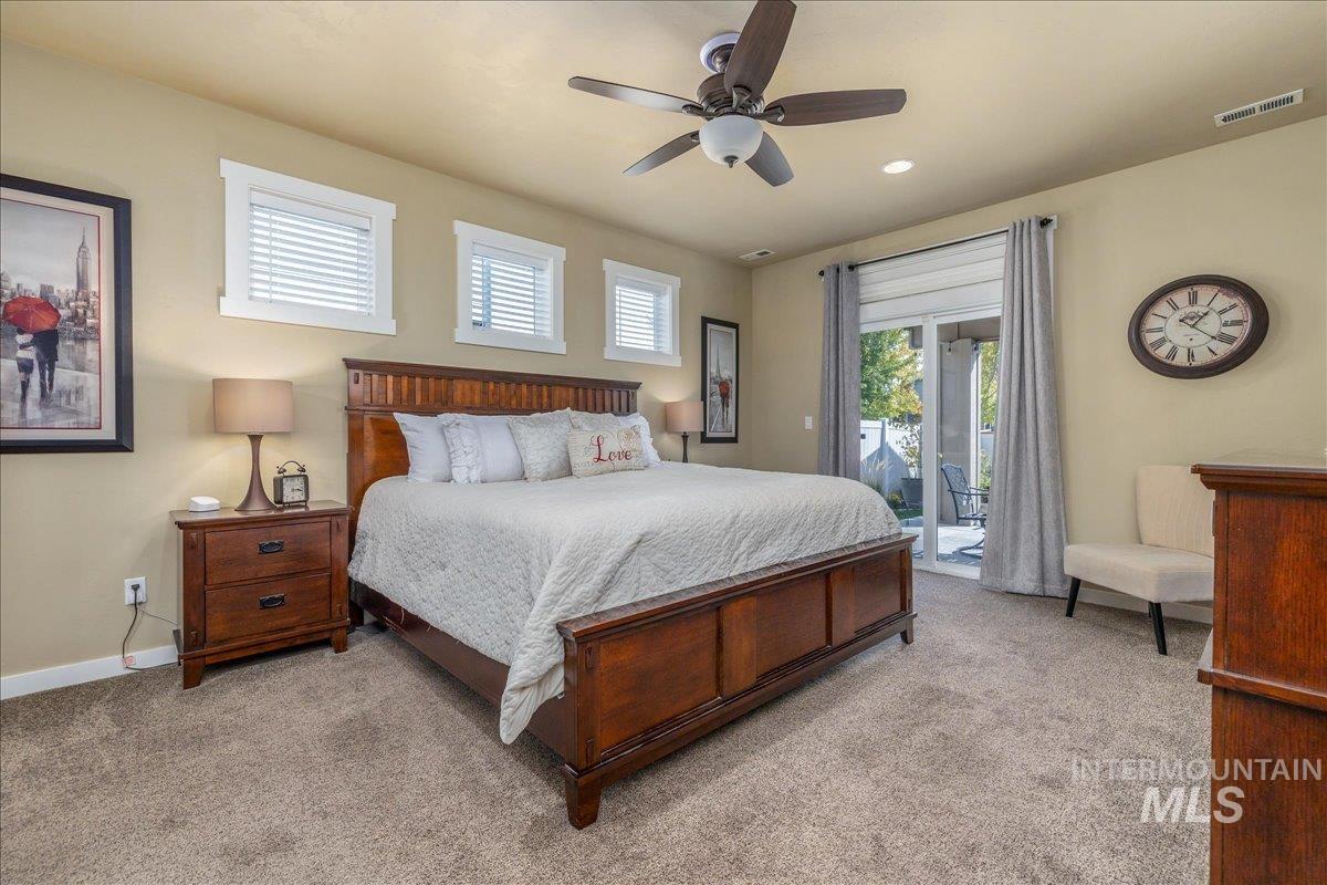 6633 Black Gold Street Property Photo 18