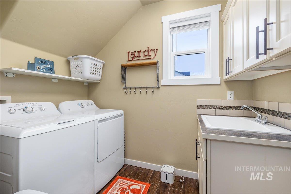 6633 Black Gold Street Property Photo 31