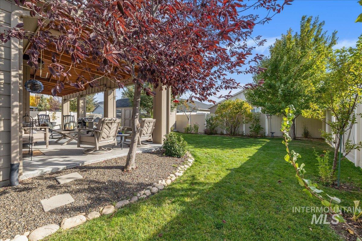 6633 Black Gold Street Property Photo 39