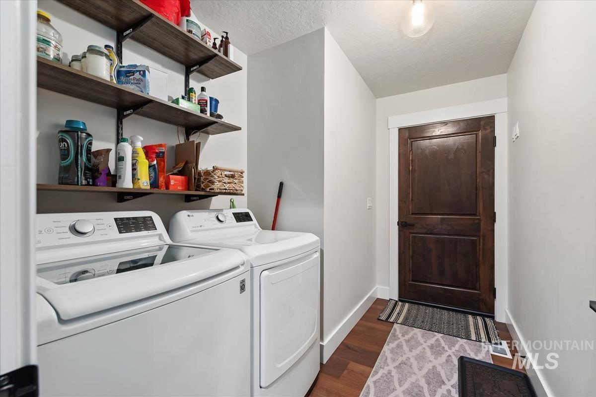 2521 W Mountain Road Property Photo 17