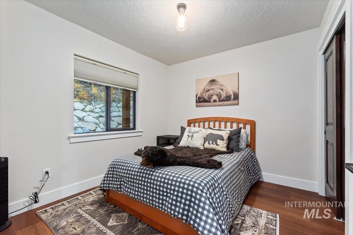 2521 W Mountain Road Property Photo 19