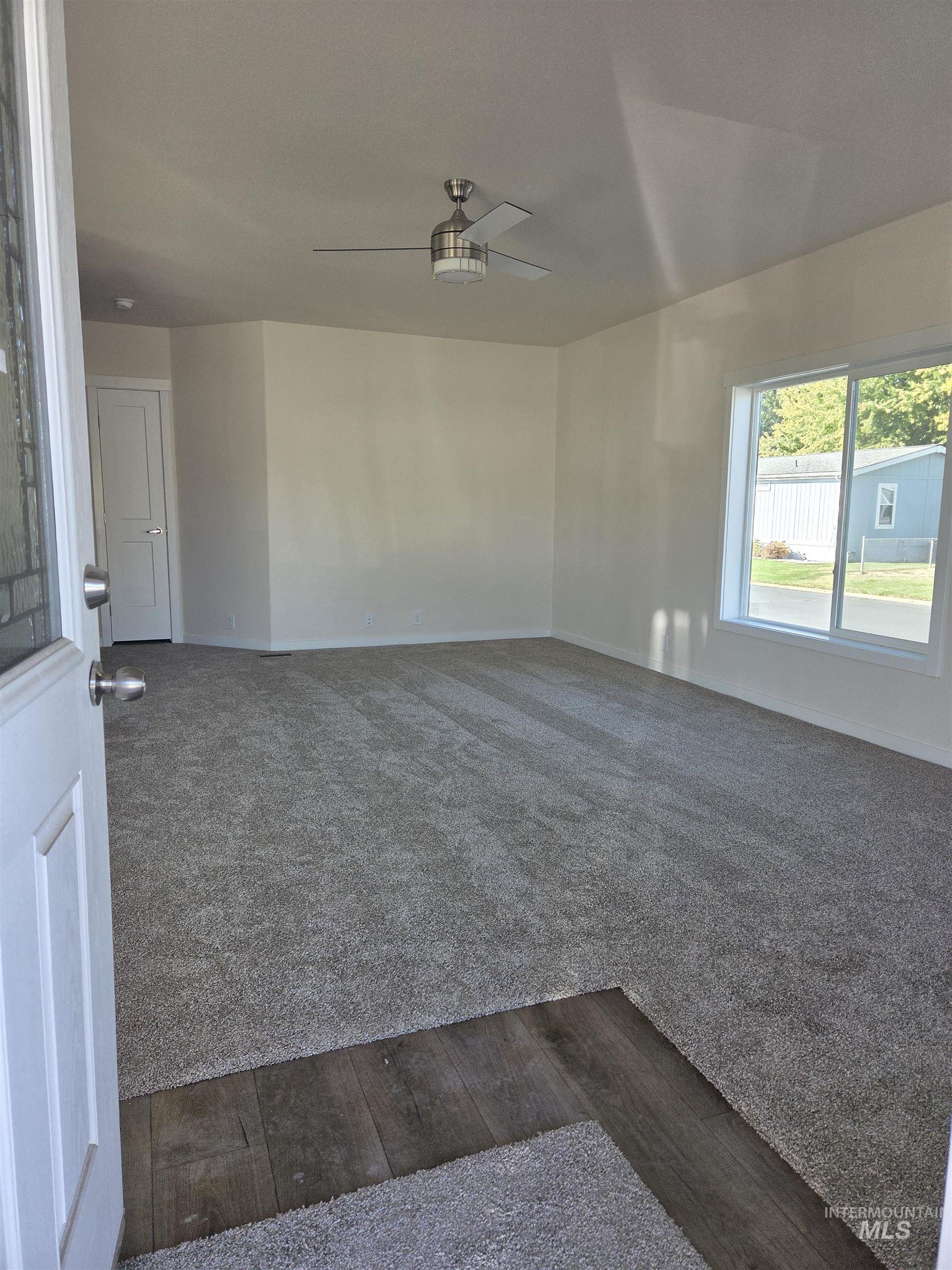9390 W Ustick Property Photo 3