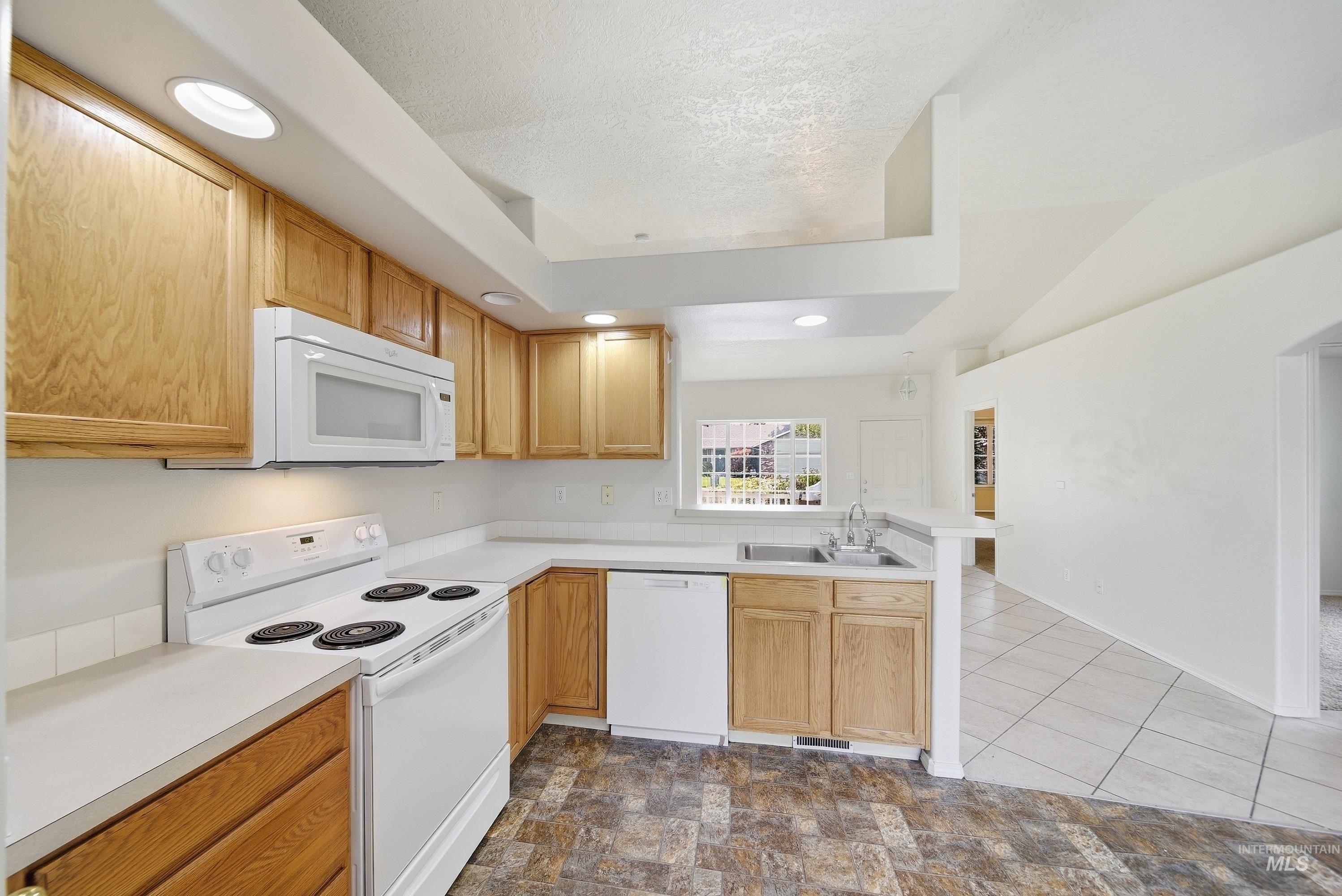 12522 W Camas Dr Property Photo 6