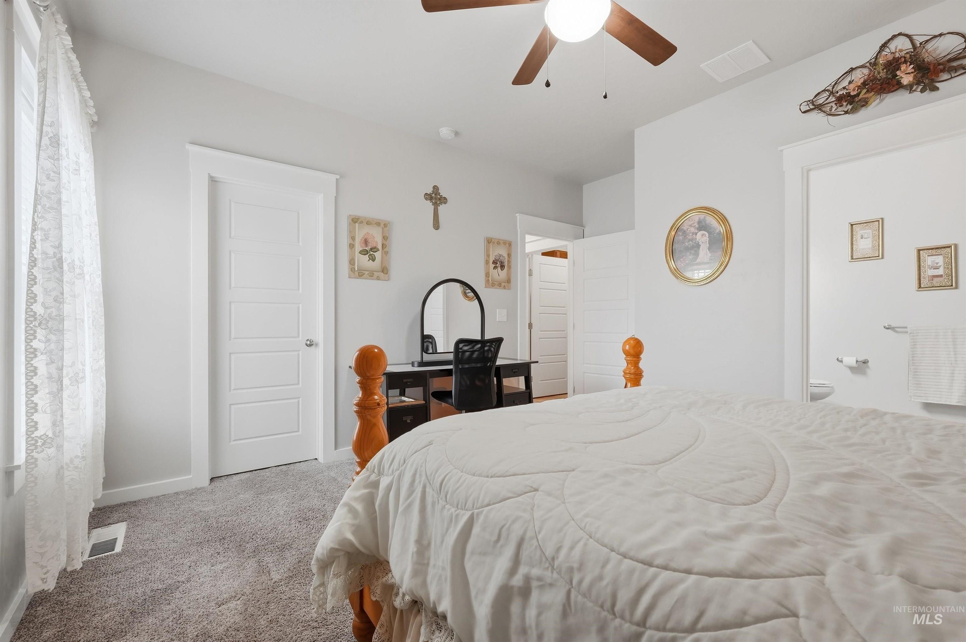 3210 Airport Ave Property Photo 15