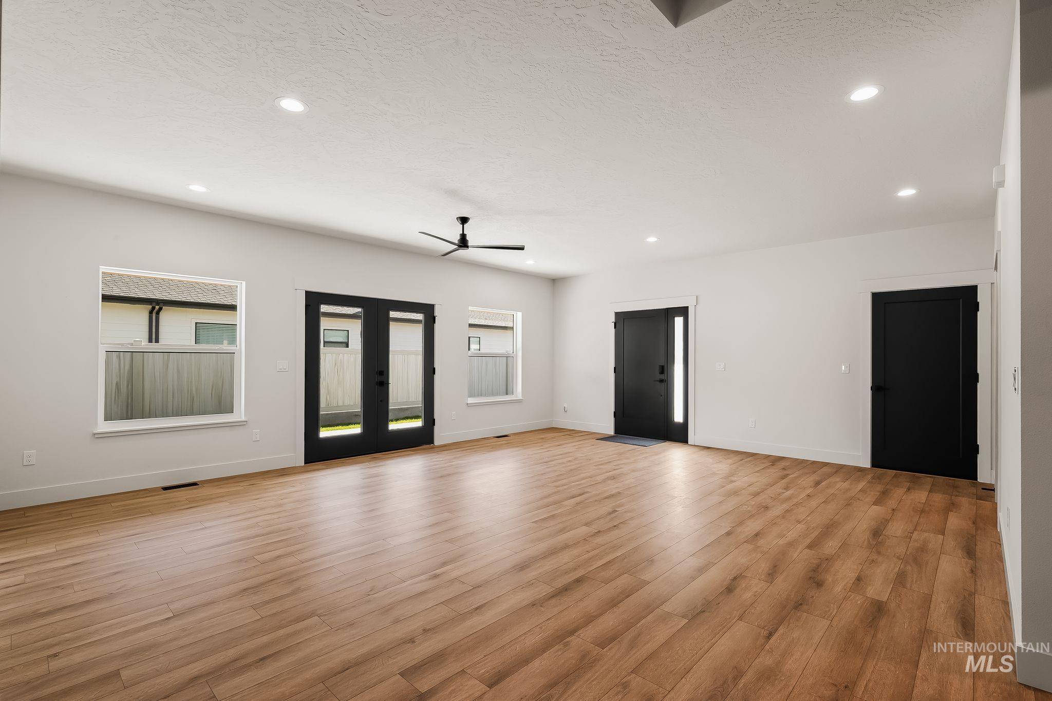 2139 Birch Property Photo 15