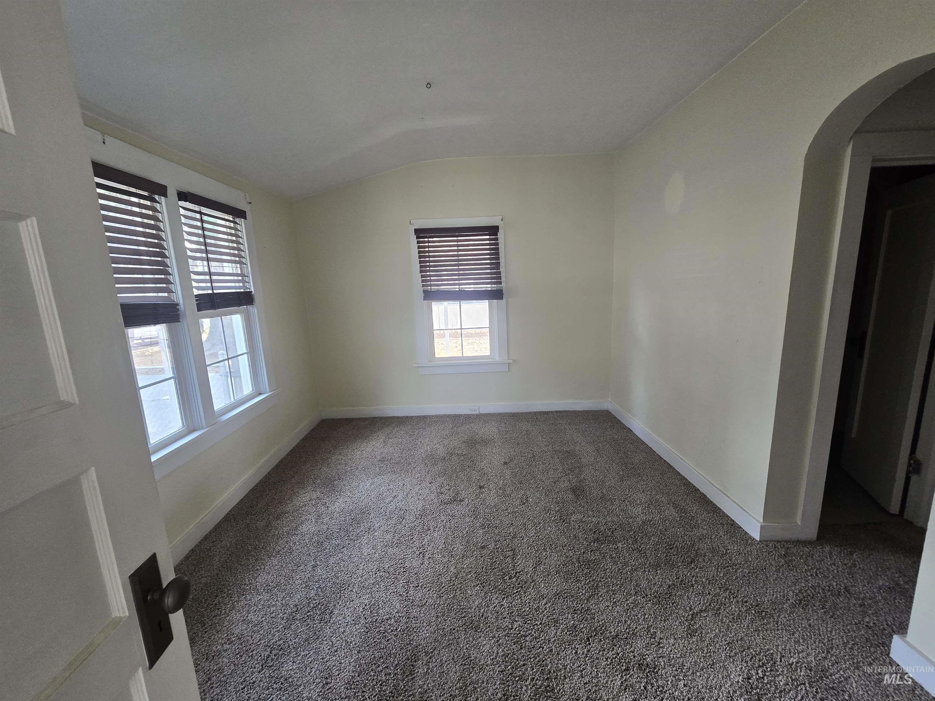 725 Oregon St. Property Photo 23