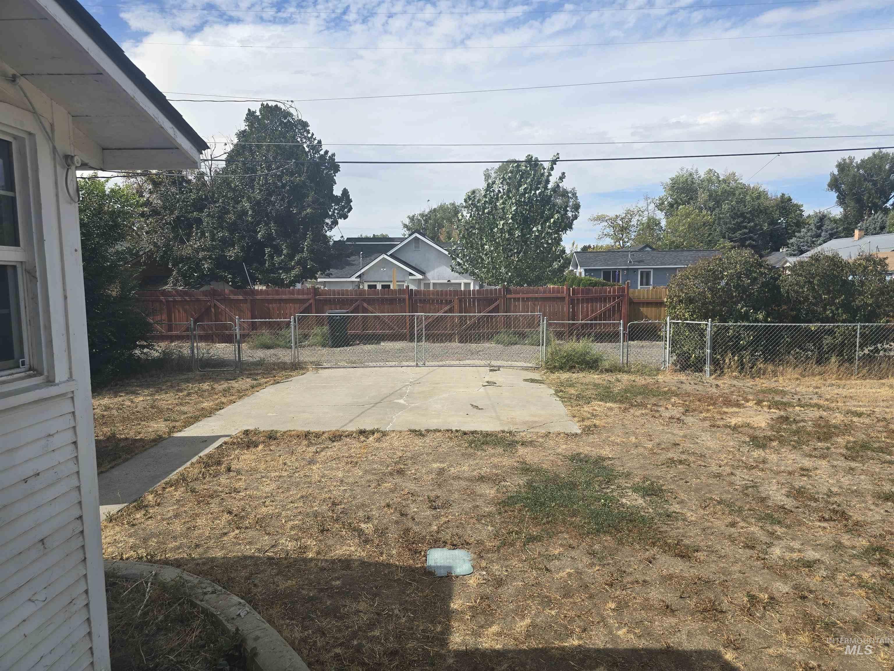 725 Oregon St. Property Photo 33