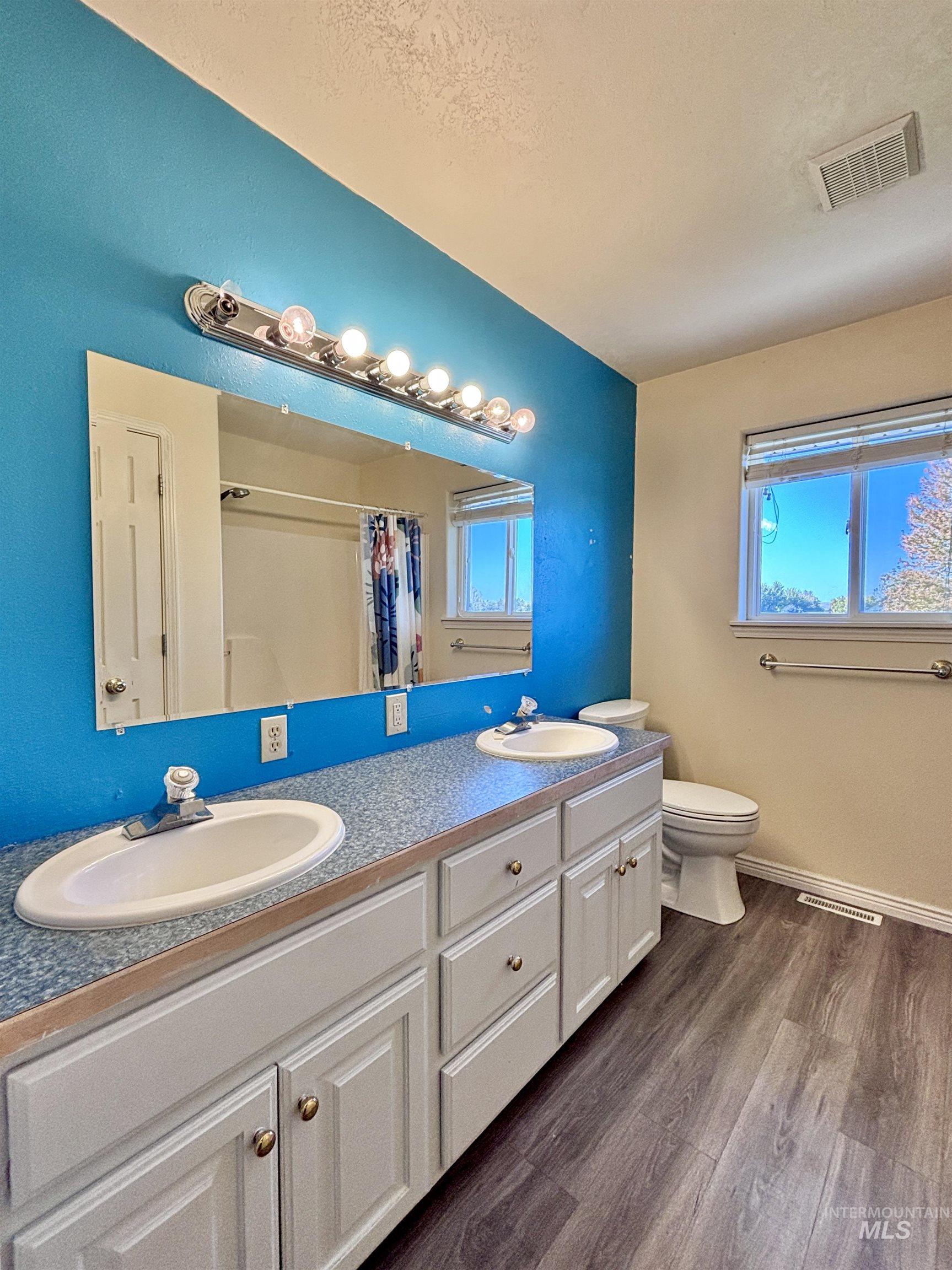 1047 E 2700 S Property Photo 27
