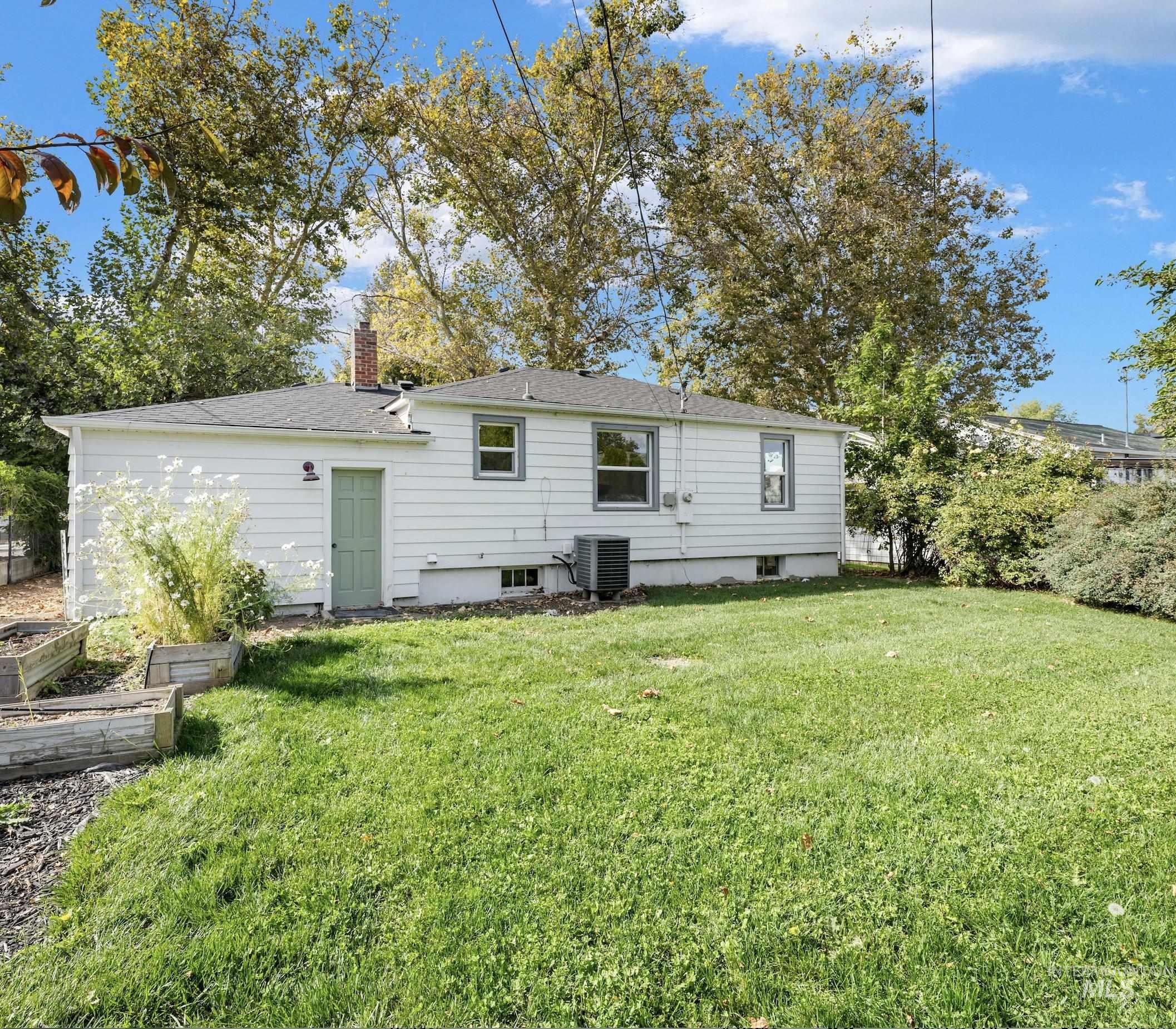 616 N Pond Property Photo 20