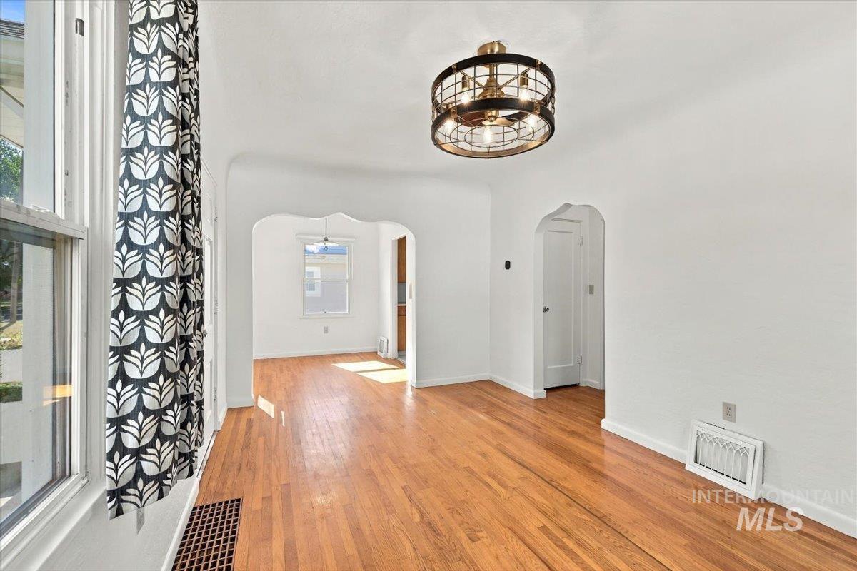 1420 Arlington Ave Property Photo 13