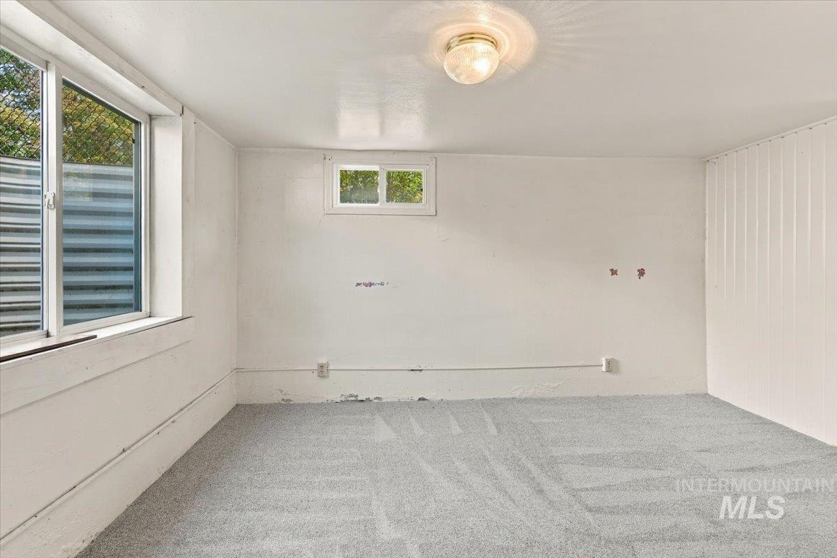1420 Arlington Ave Property Photo 24