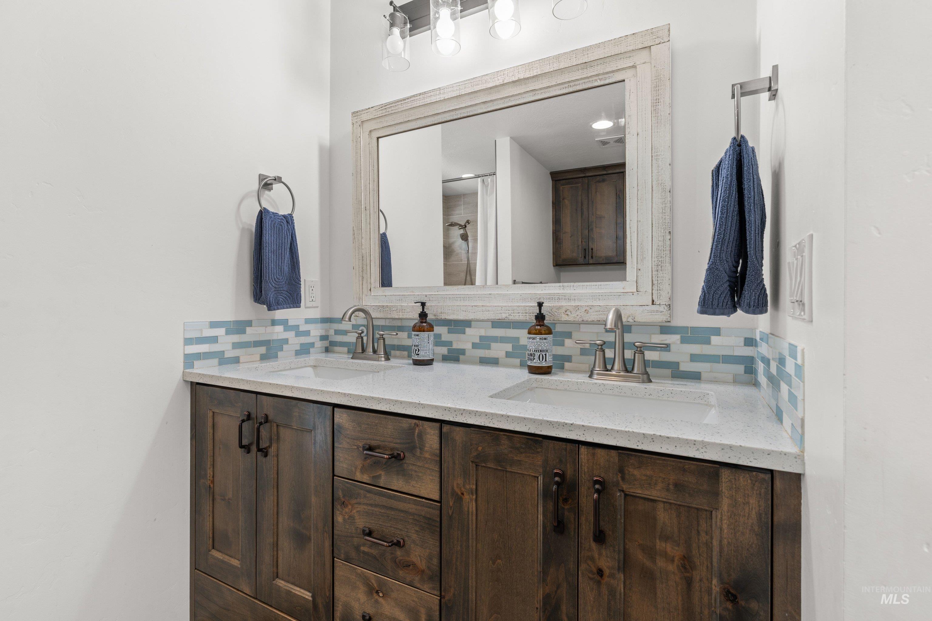 5855 Joe Lane Property Photo 14