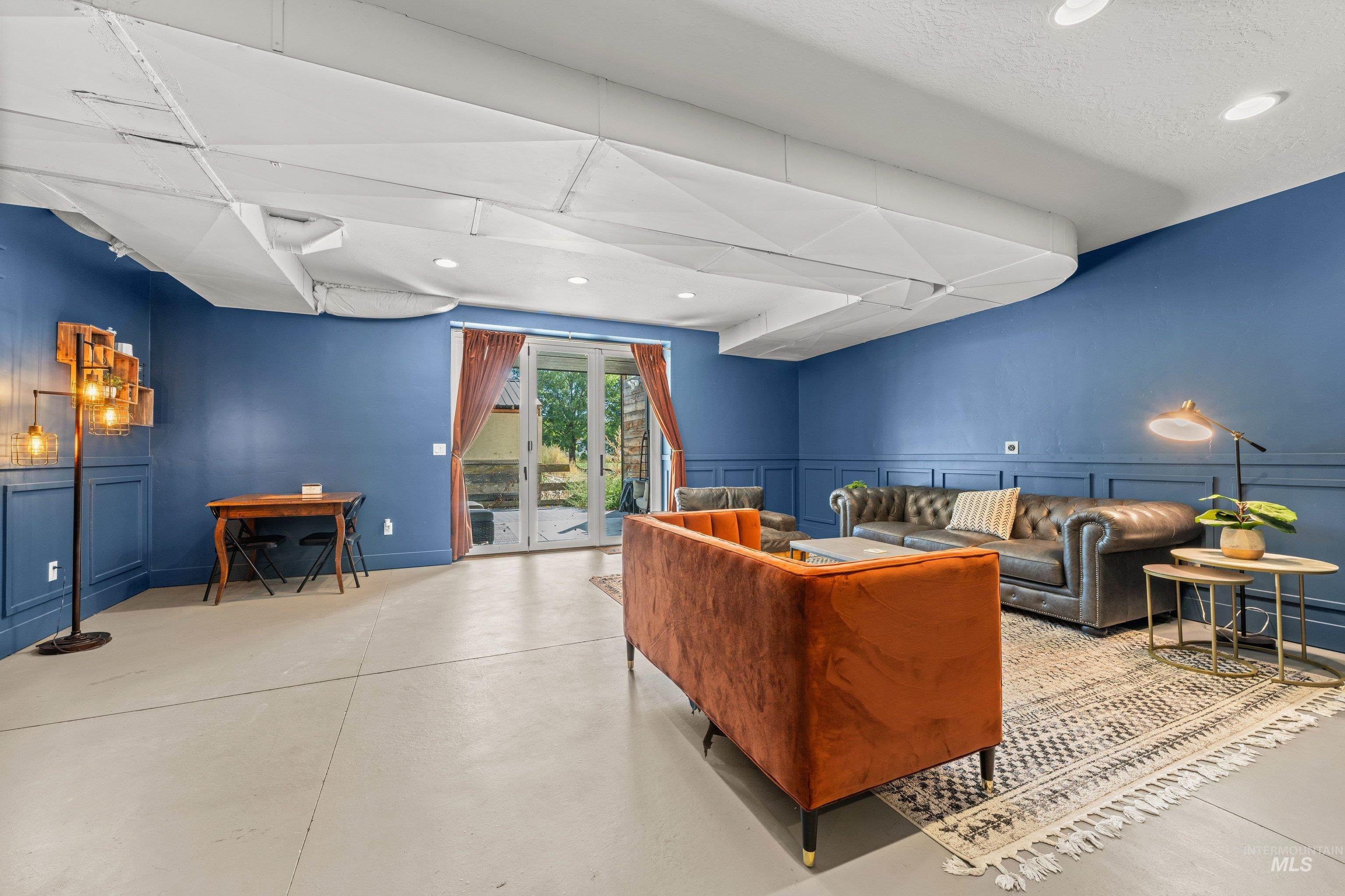 5855 Joe Lane Property Photo 33
