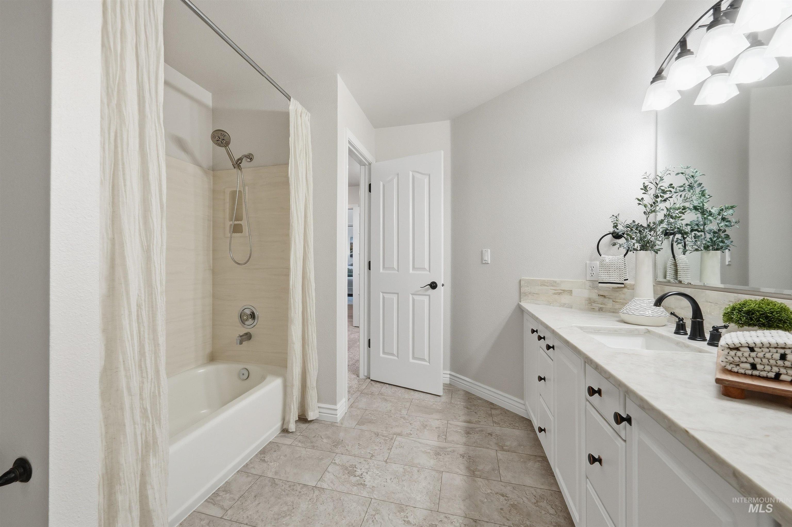 11249 W Hickory Rise Dr Property Photo 15
