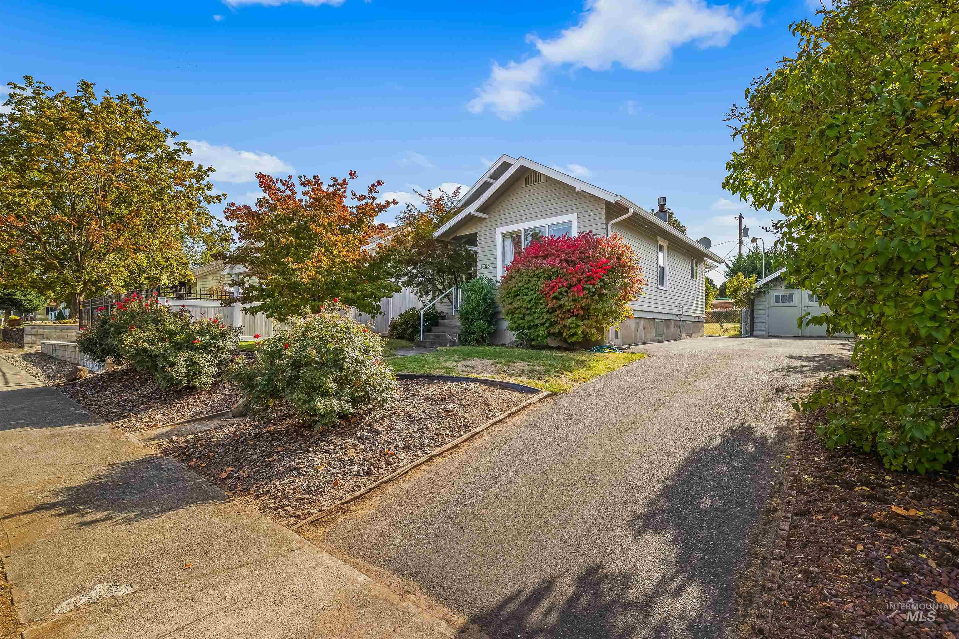 1506 13th Ave Property Photo 5
