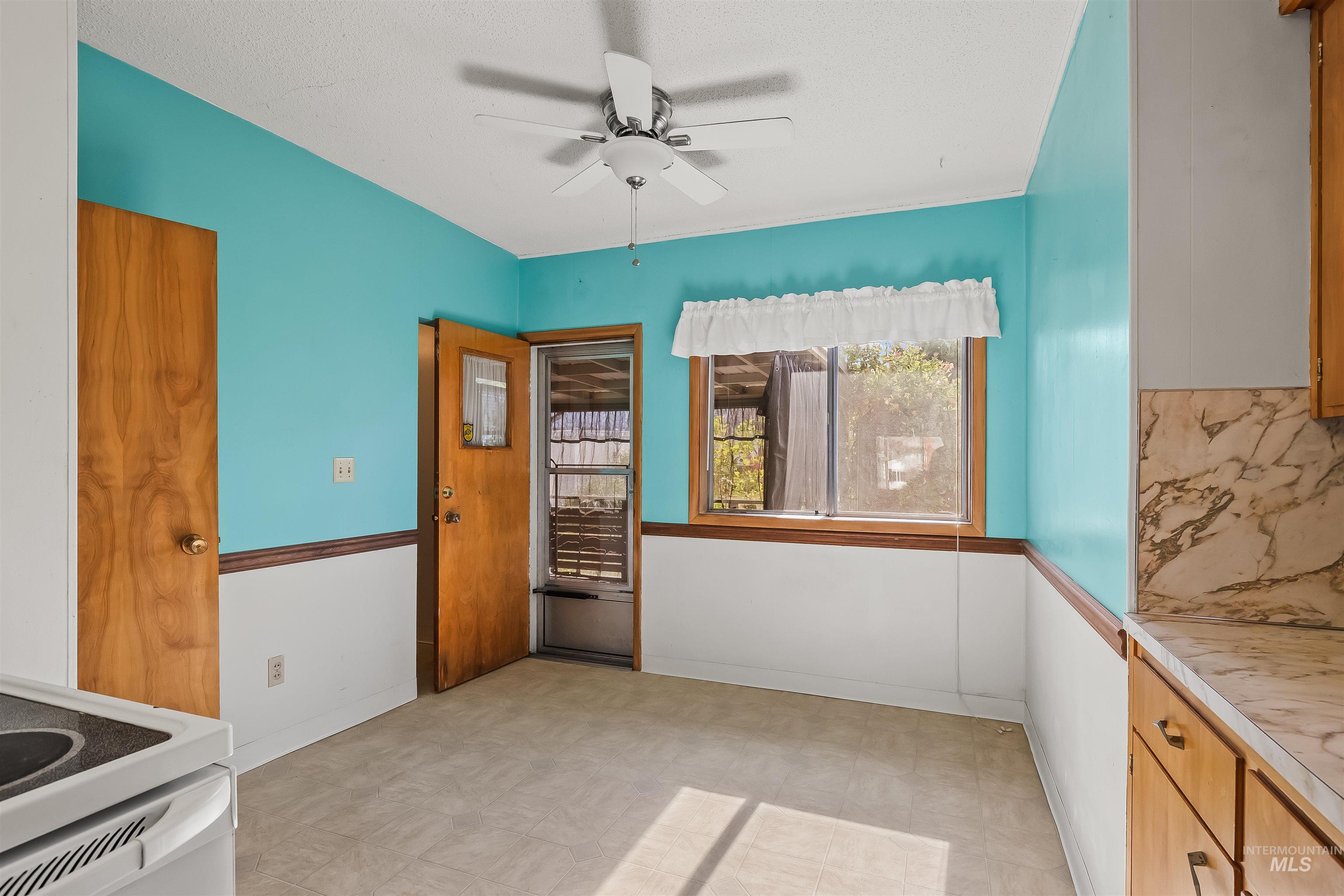 1506 13th Ave Property Photo 12