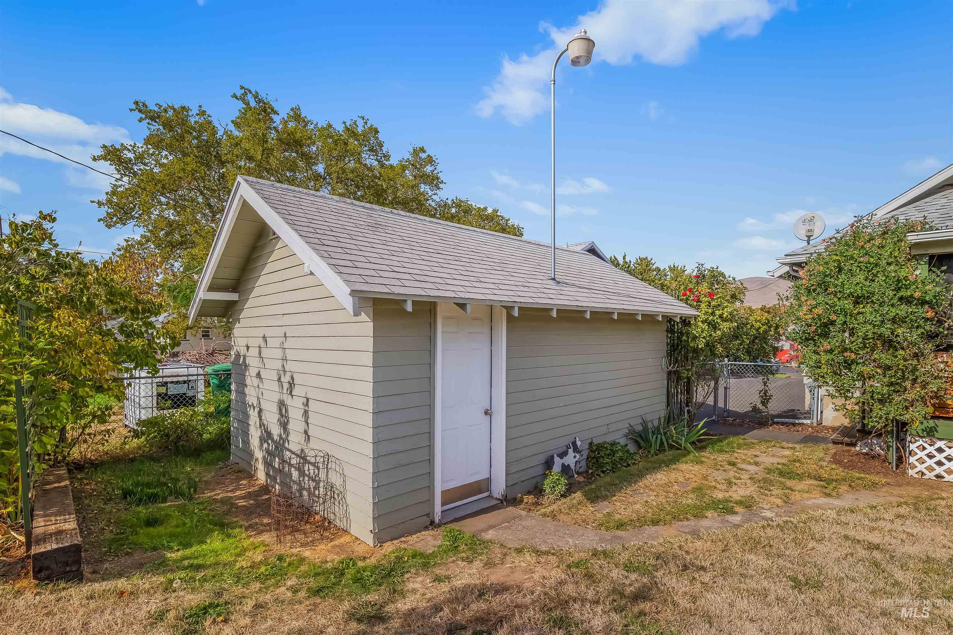 1506 13th Ave Property Photo 36