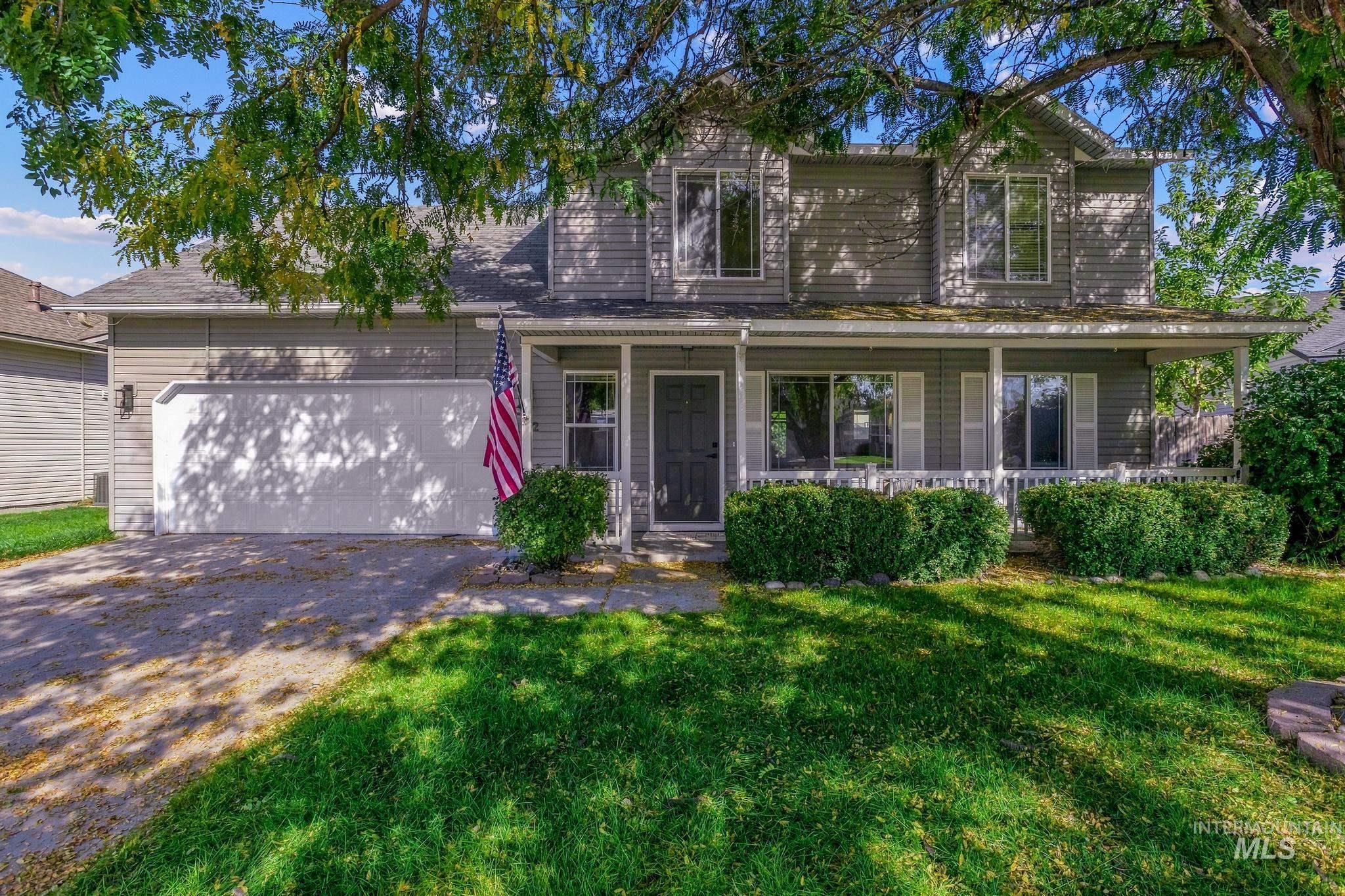 312 E Snowy Owl Street Property Photo 1
