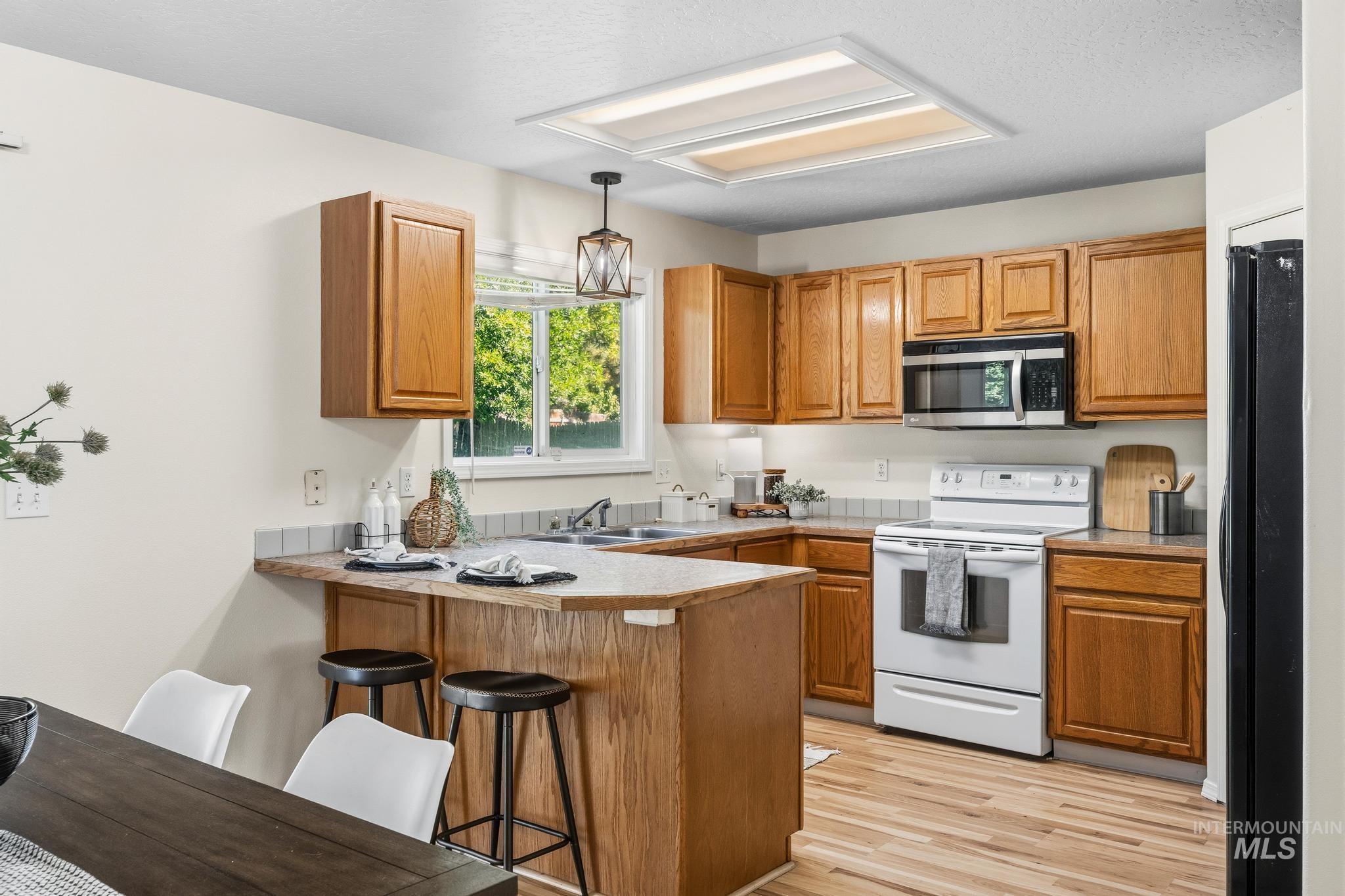 312 E Snowy Owl Street Property Photo 10