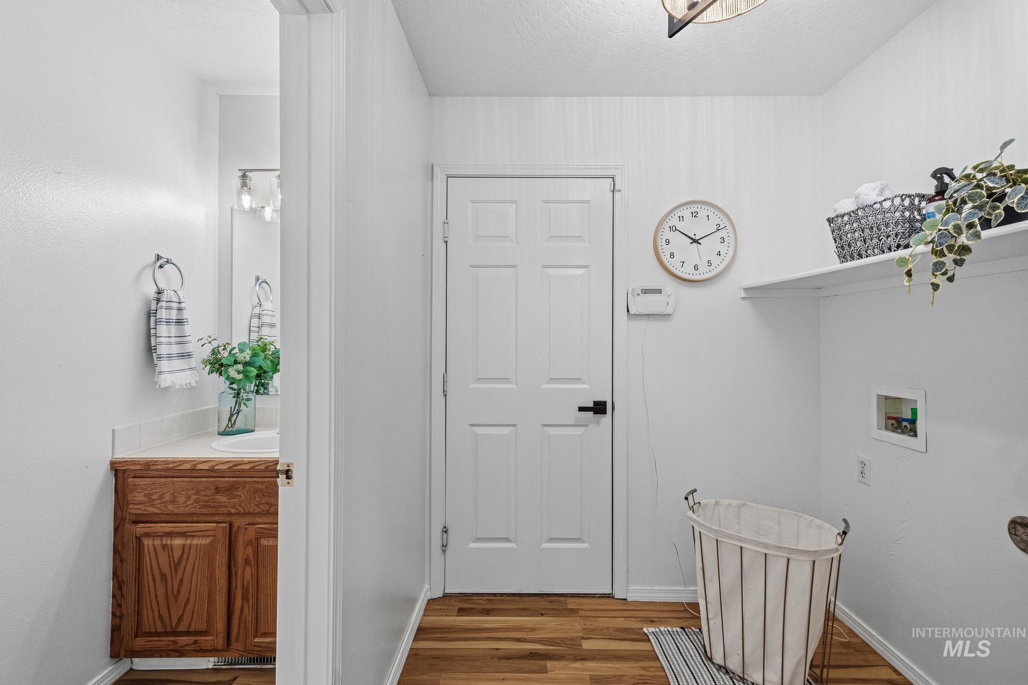 312 E Snowy Owl Street Property Photo 16