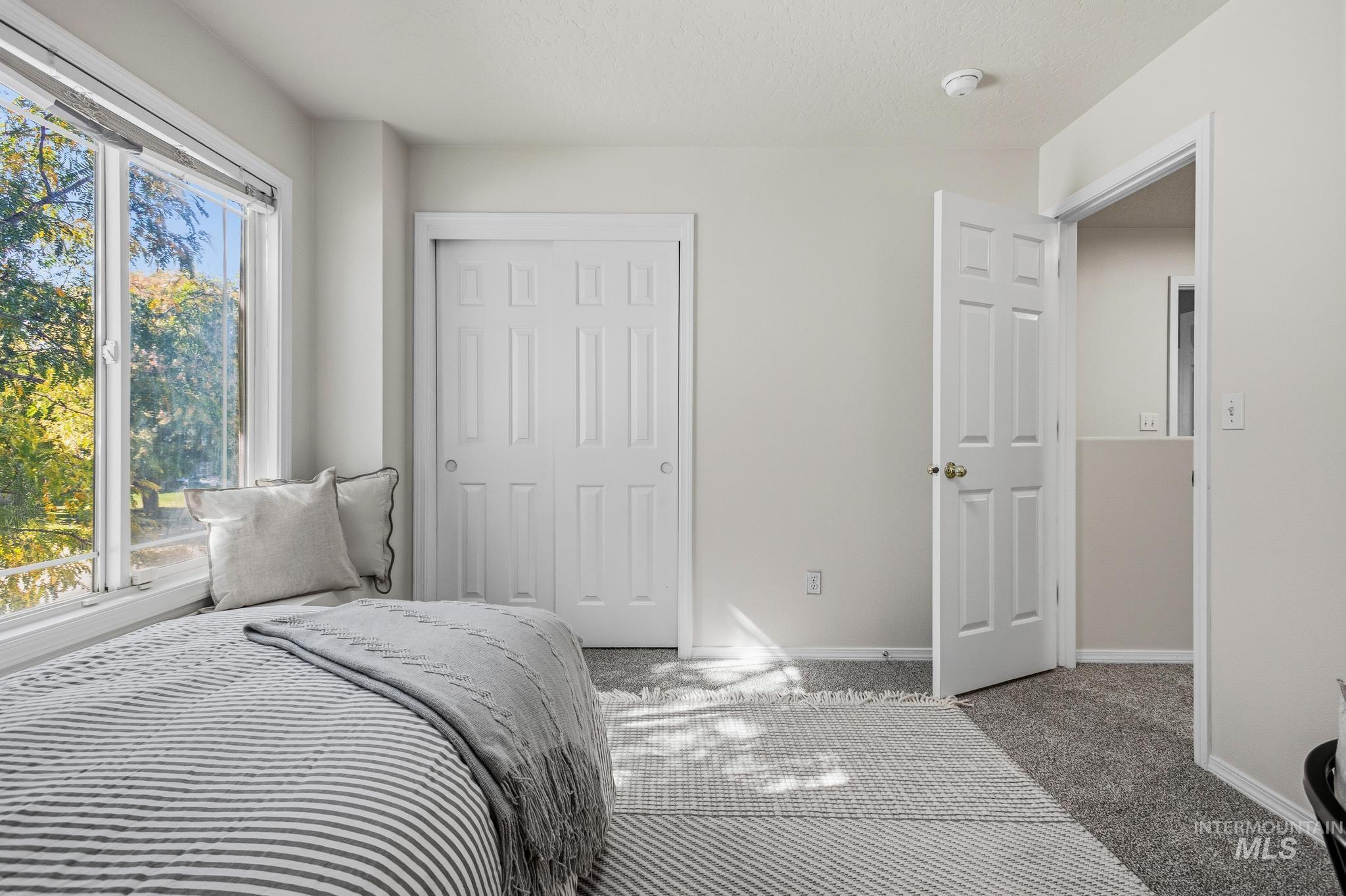 312 E Snowy Owl Street Property Photo 29