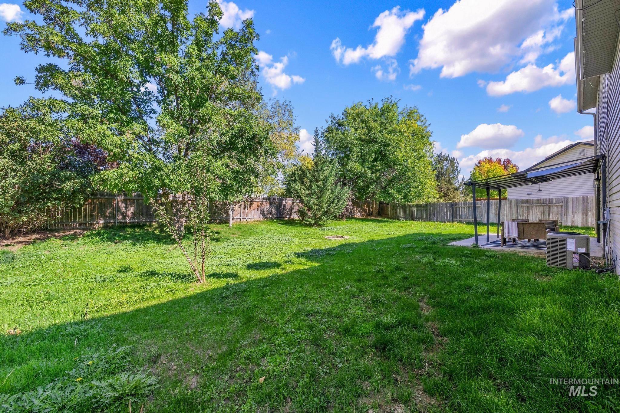 312 E Snowy Owl Street Property Photo 35