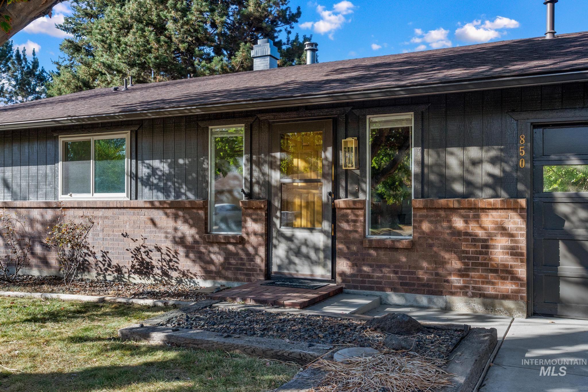 850 E Ironside Dr Property Photo 6