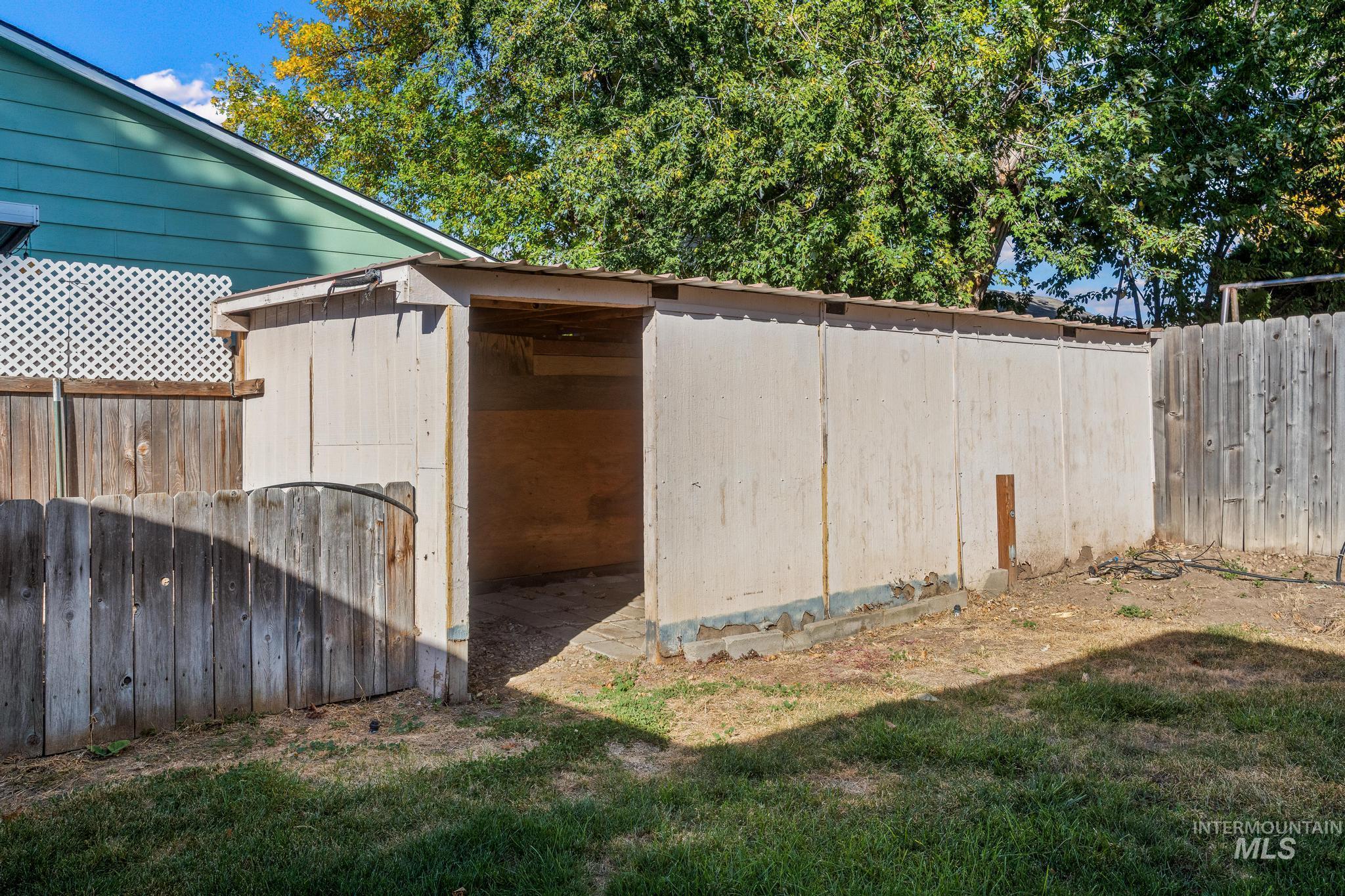 850 E Ironside Dr Property Photo 43
