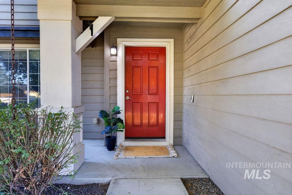 10062 W Littlewood St. Property Photo 3