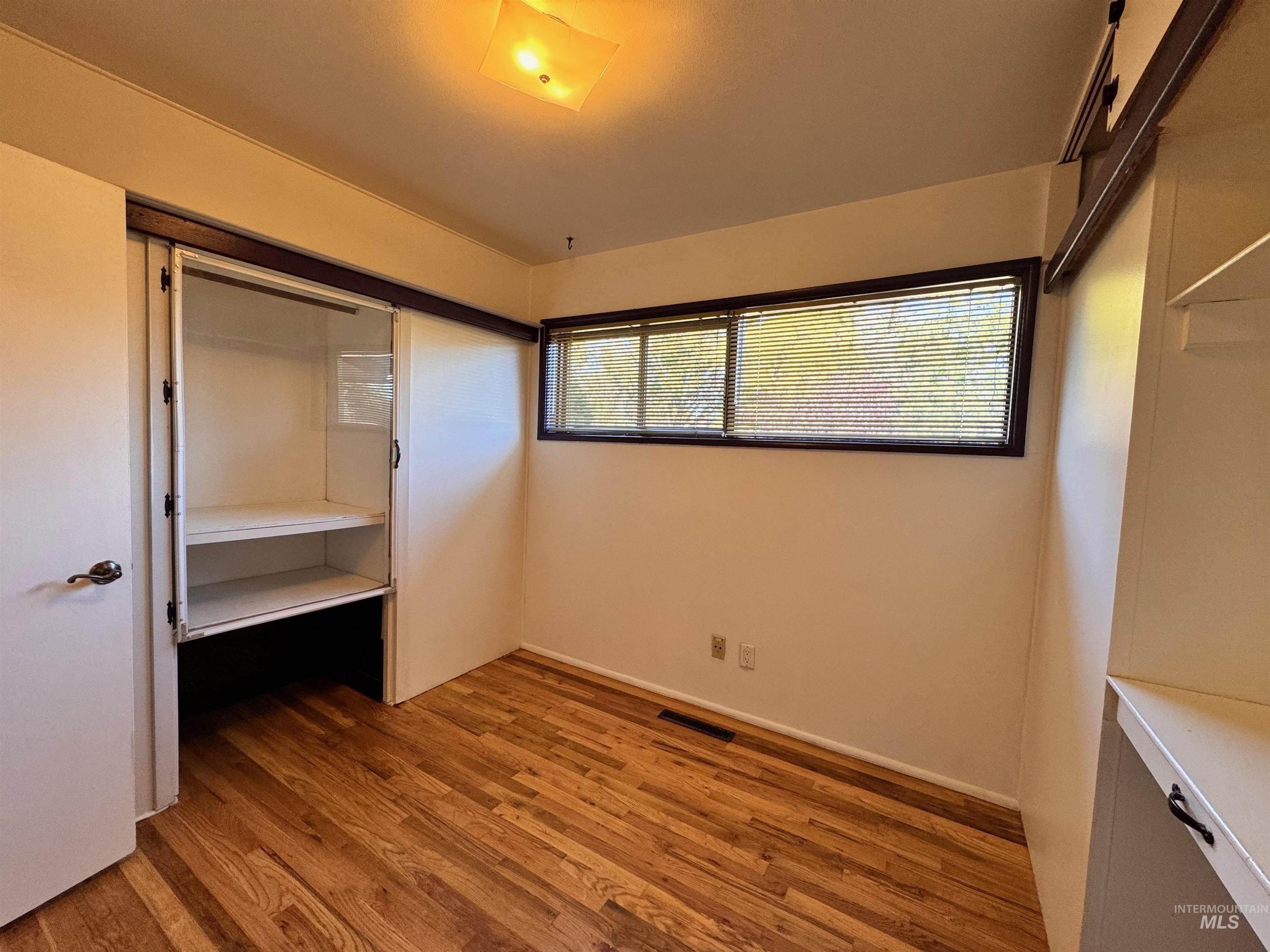 5605 W Kootenai St Property Photo 14