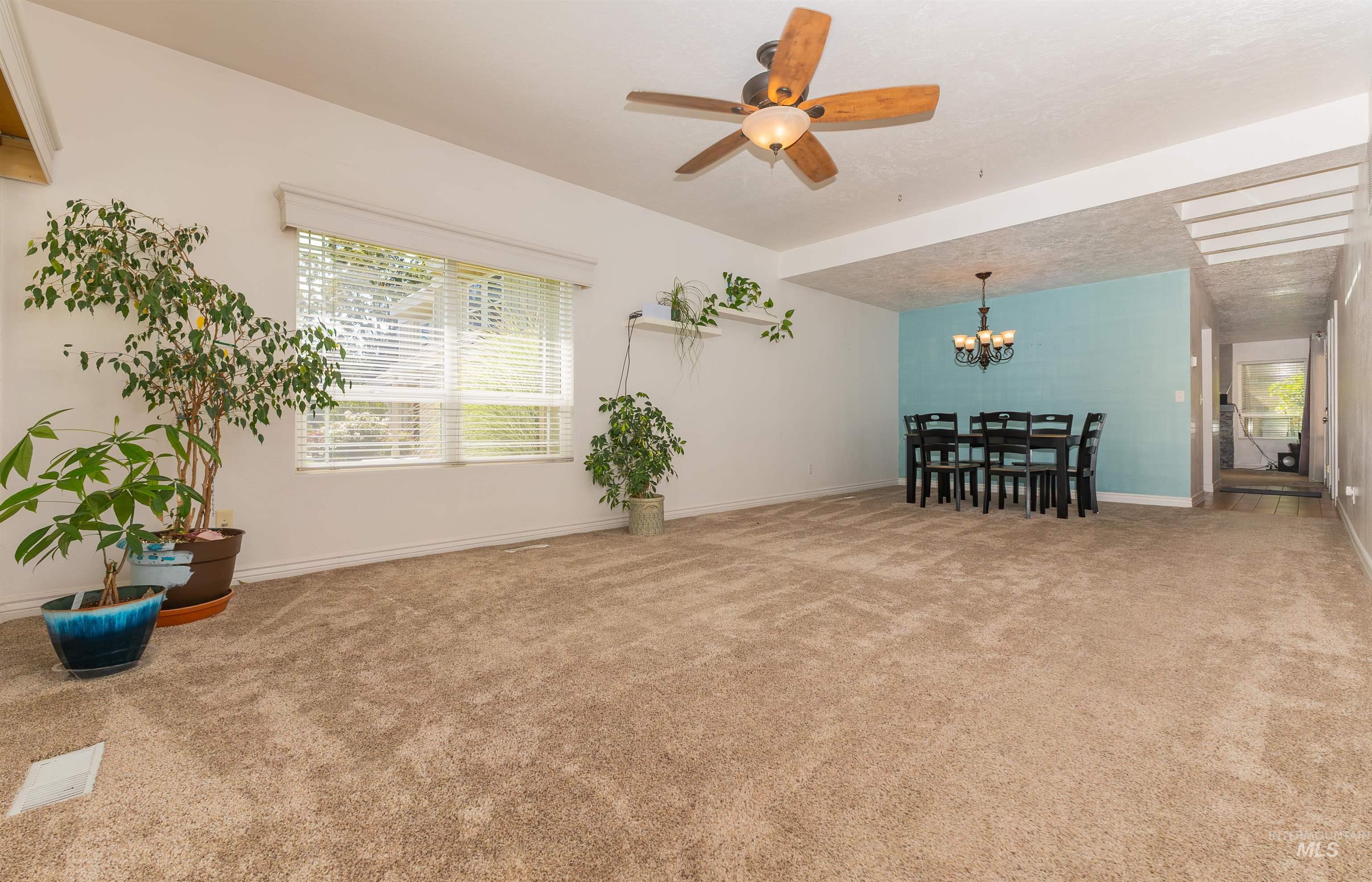1130 N Imperial Lane Property Photo 6