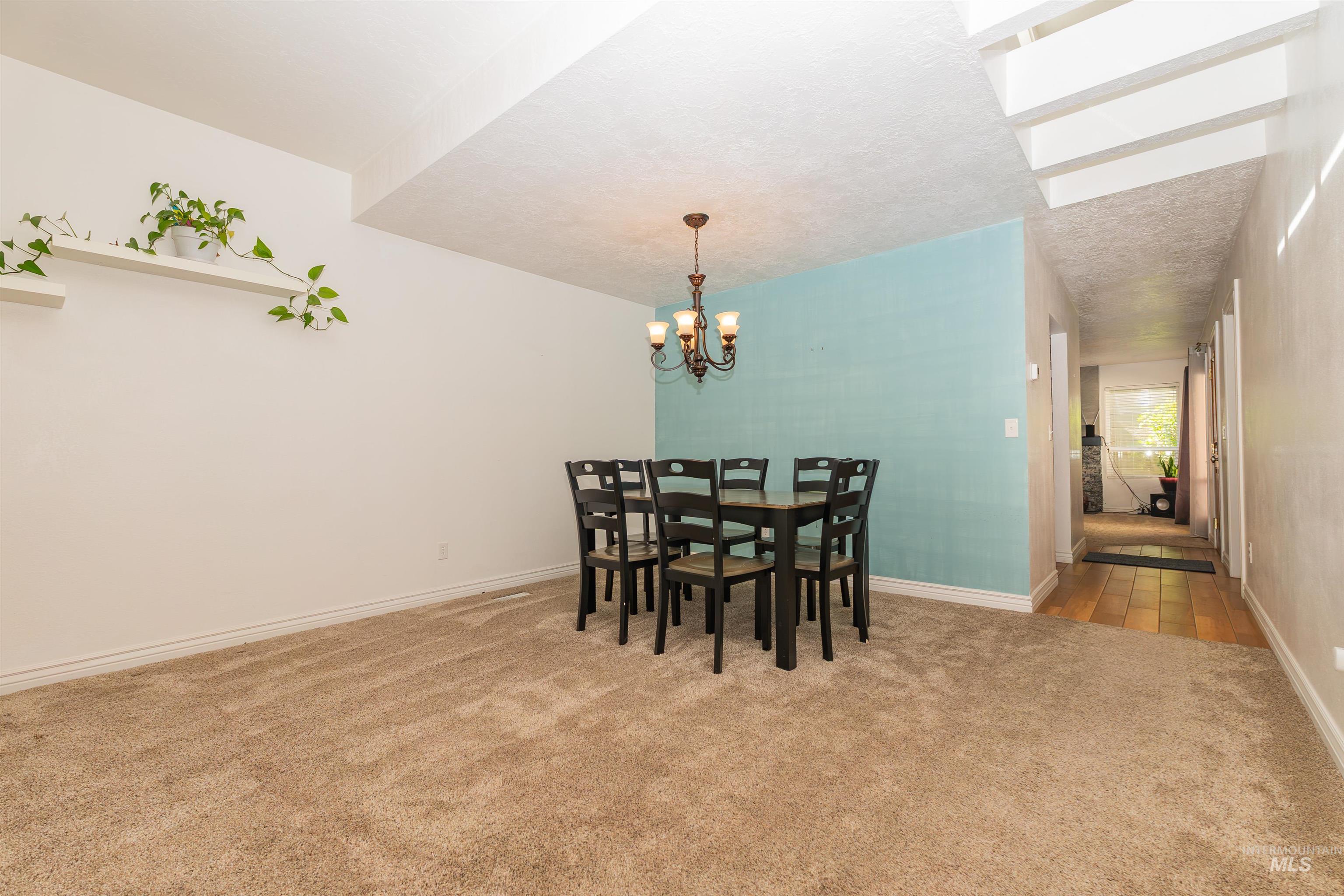 1130 N Imperial Lane Property Photo 7