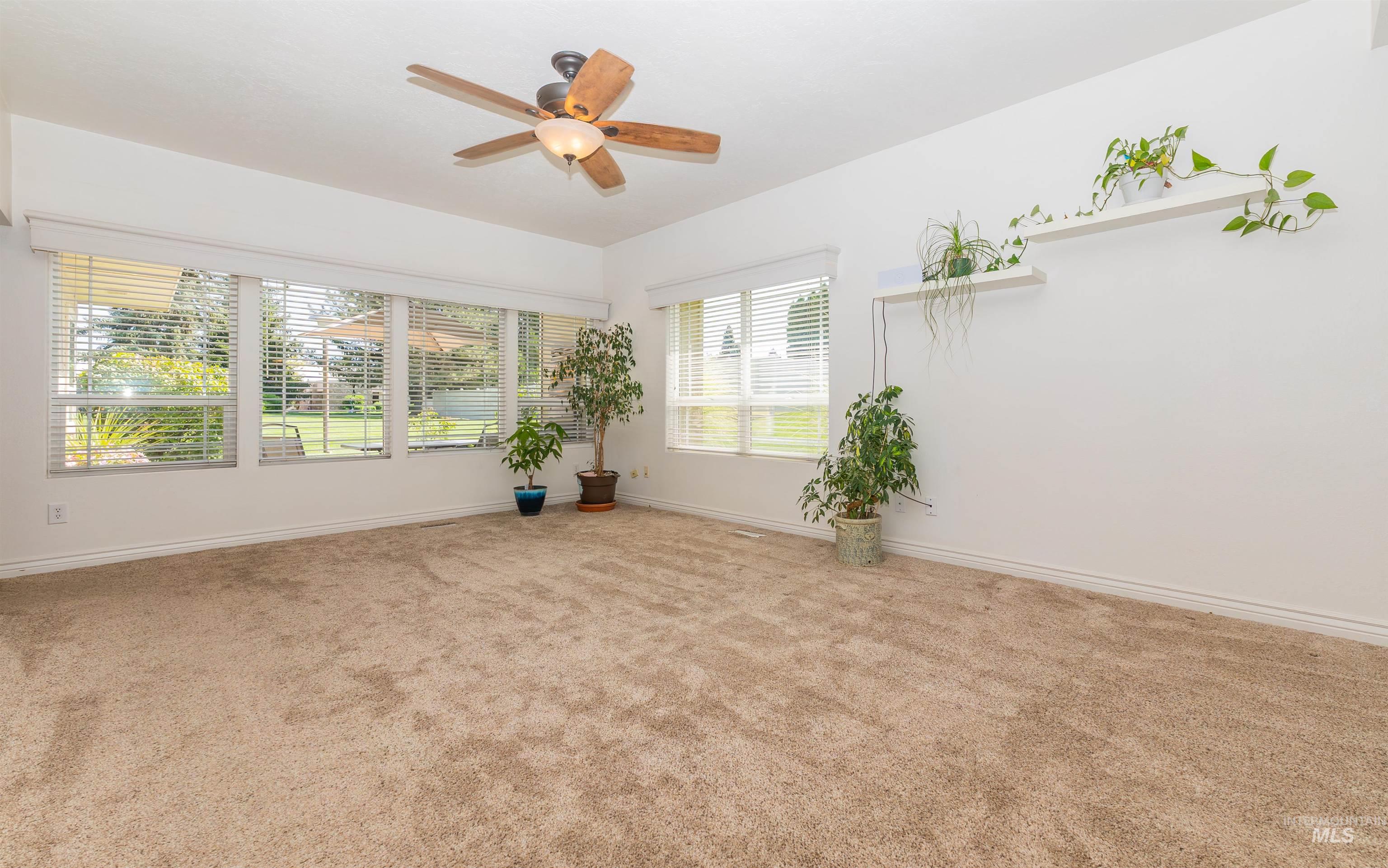 1130 N Imperial Lane Property Photo 8