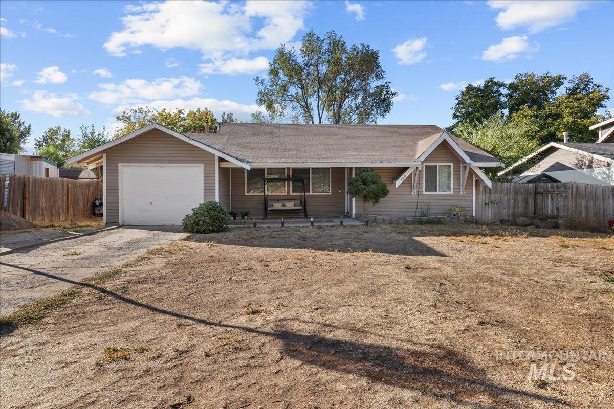 209 Mountain View Dr Property Photo 1