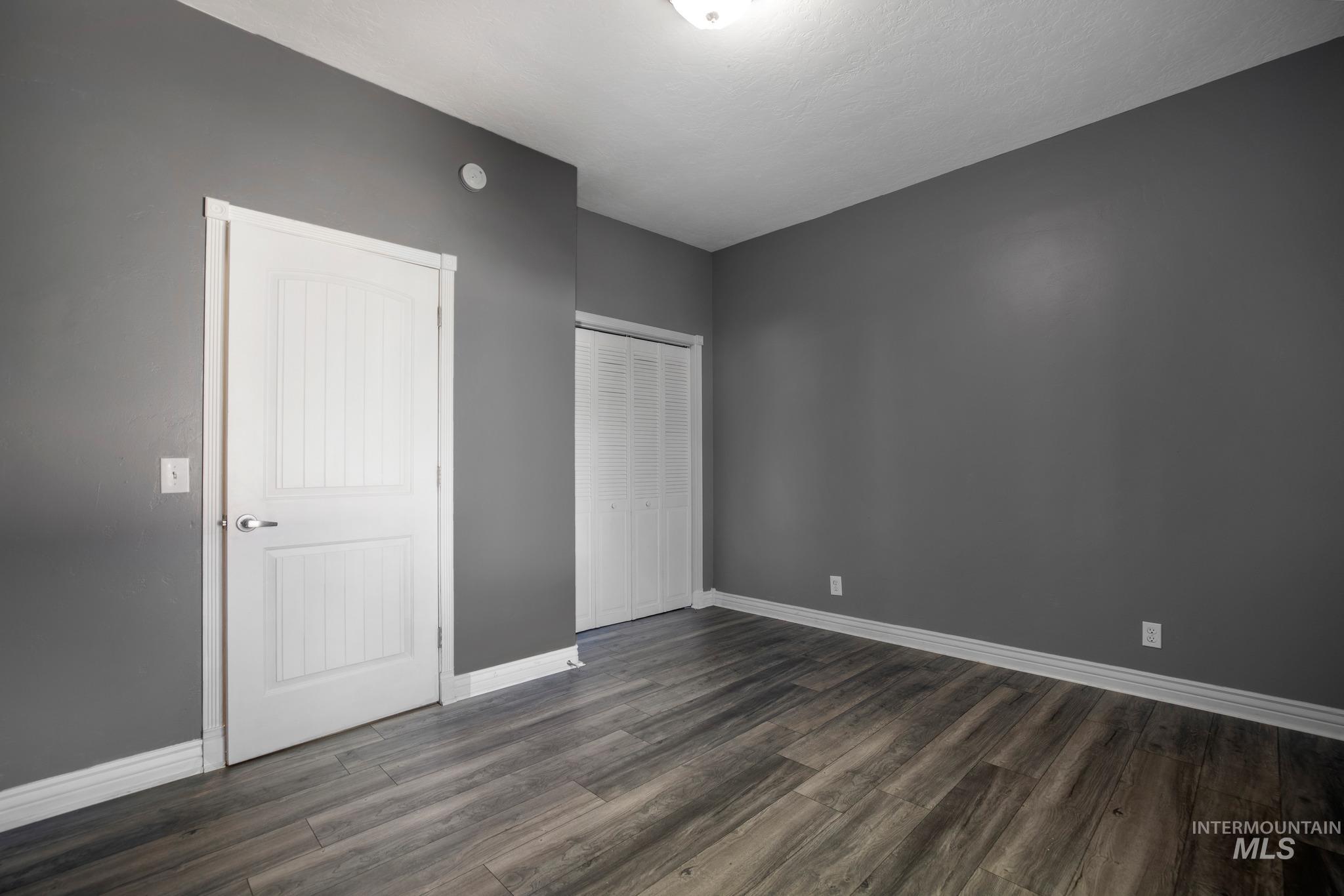 307 Lincoln St Property Photo 18