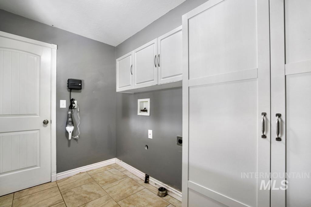 307 Lincoln St Property Photo 35