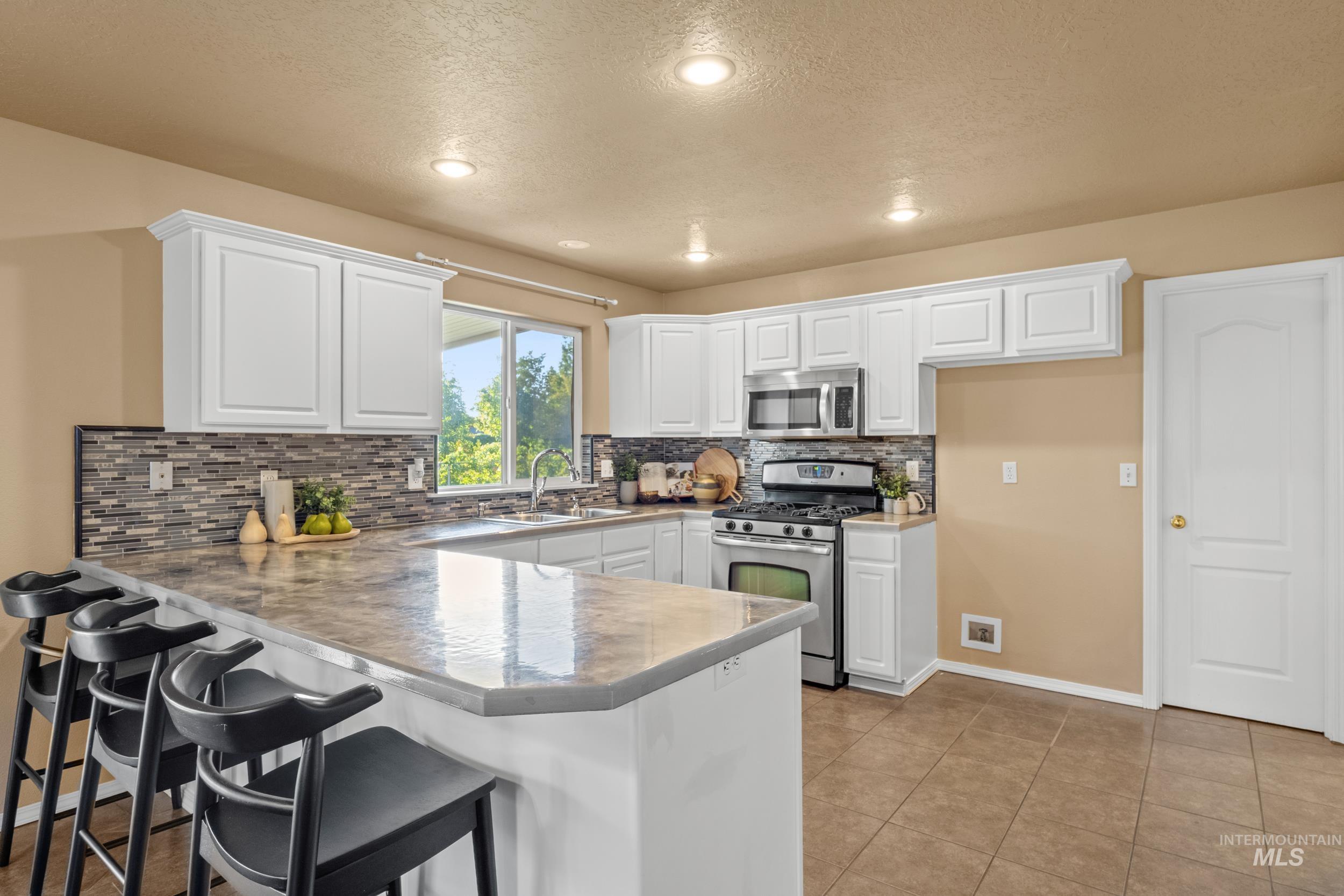 3015 N Burley Way Property Photo 12