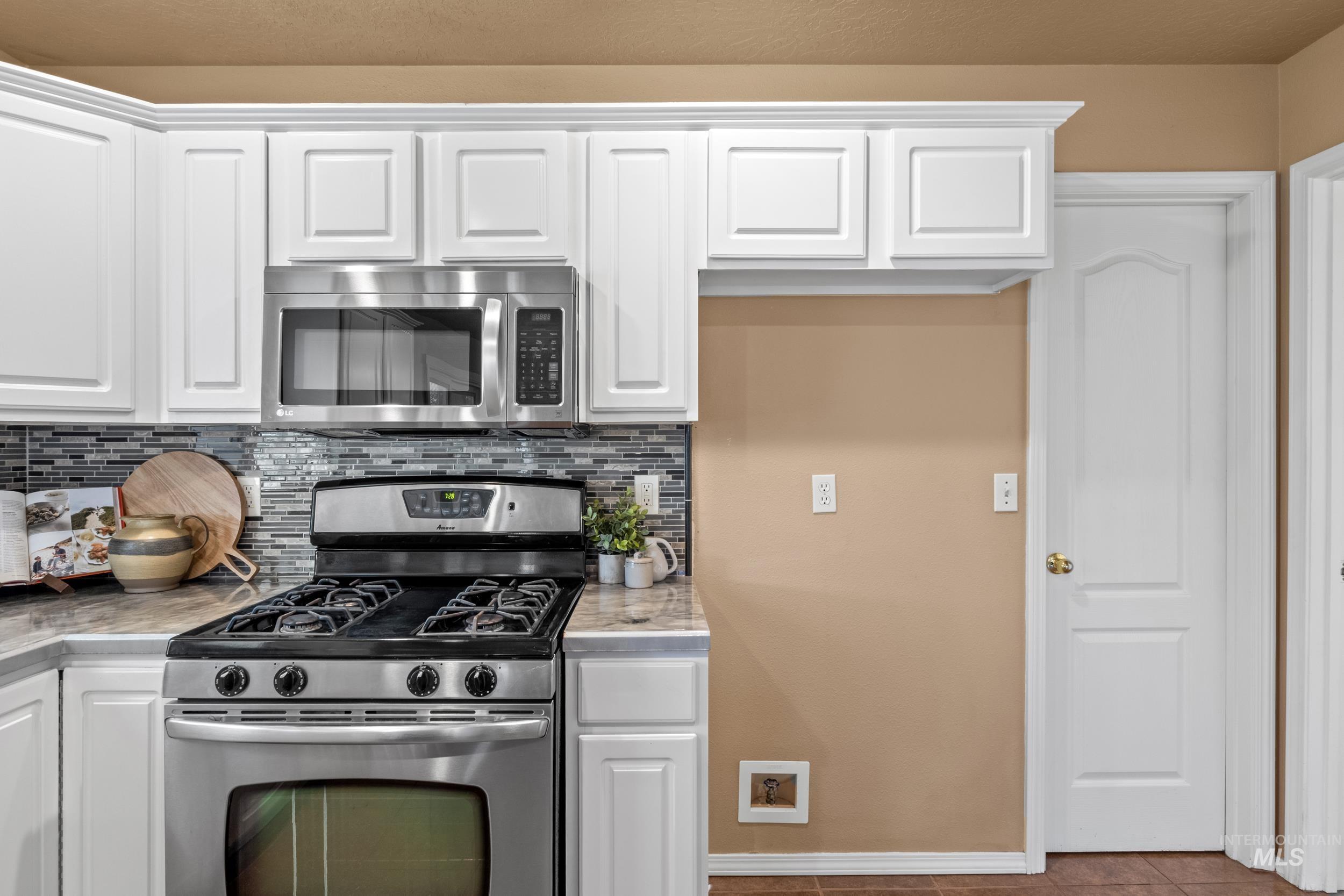 3015 N Burley Way Property Photo 15